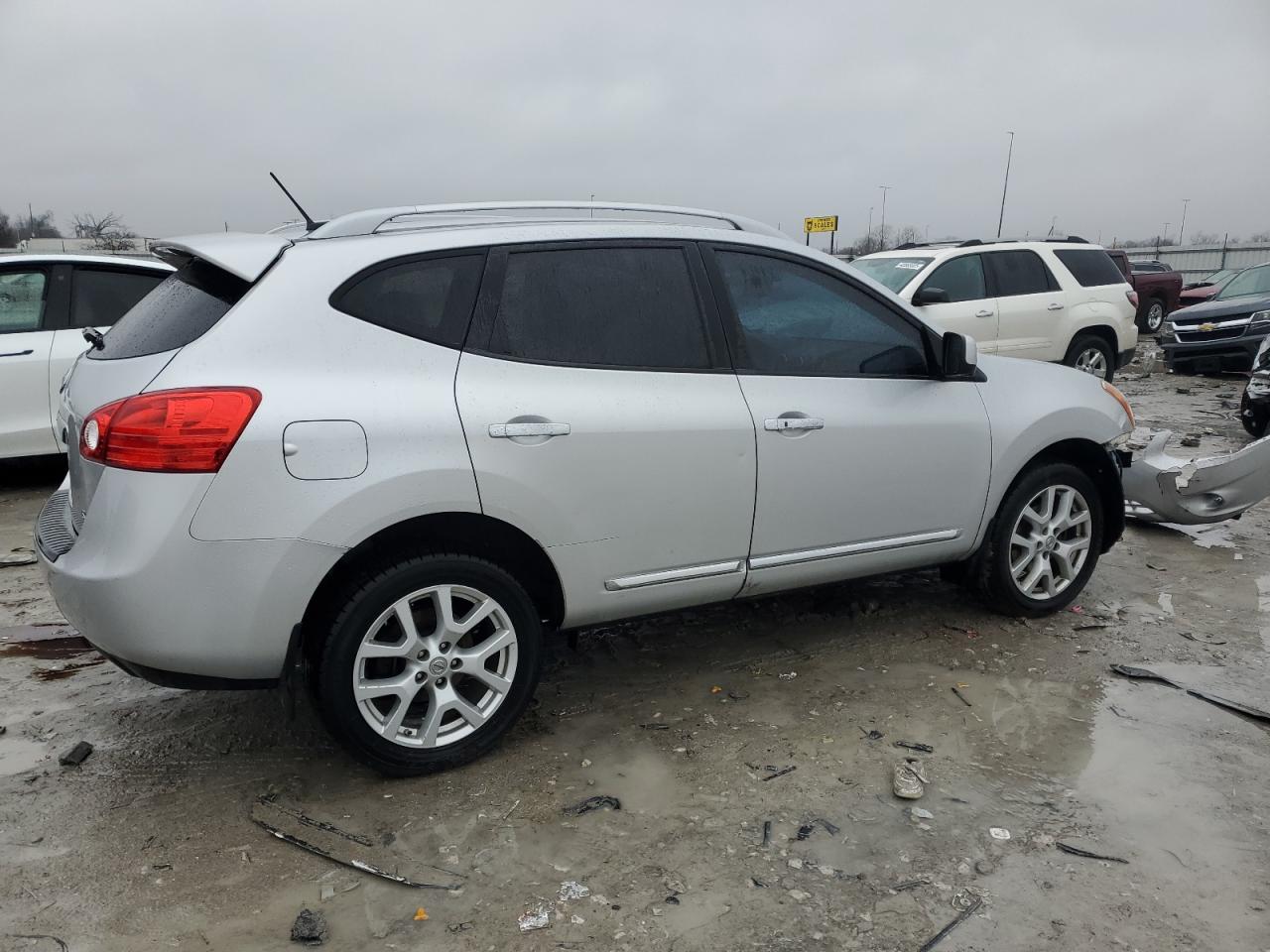 2013 Nissan Rogue VIN JN8AS5MT1DW022905 Copart auction photo, front end / minor dent/scratches damage thumbnail 3