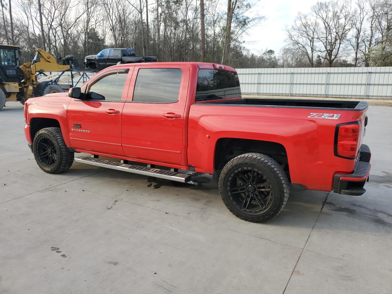 2016 Chevrolet Silverado VIN 3GCUKREC7GG150051 Copart auction photo, front end / minor dent/scratches damage thumbnail 2