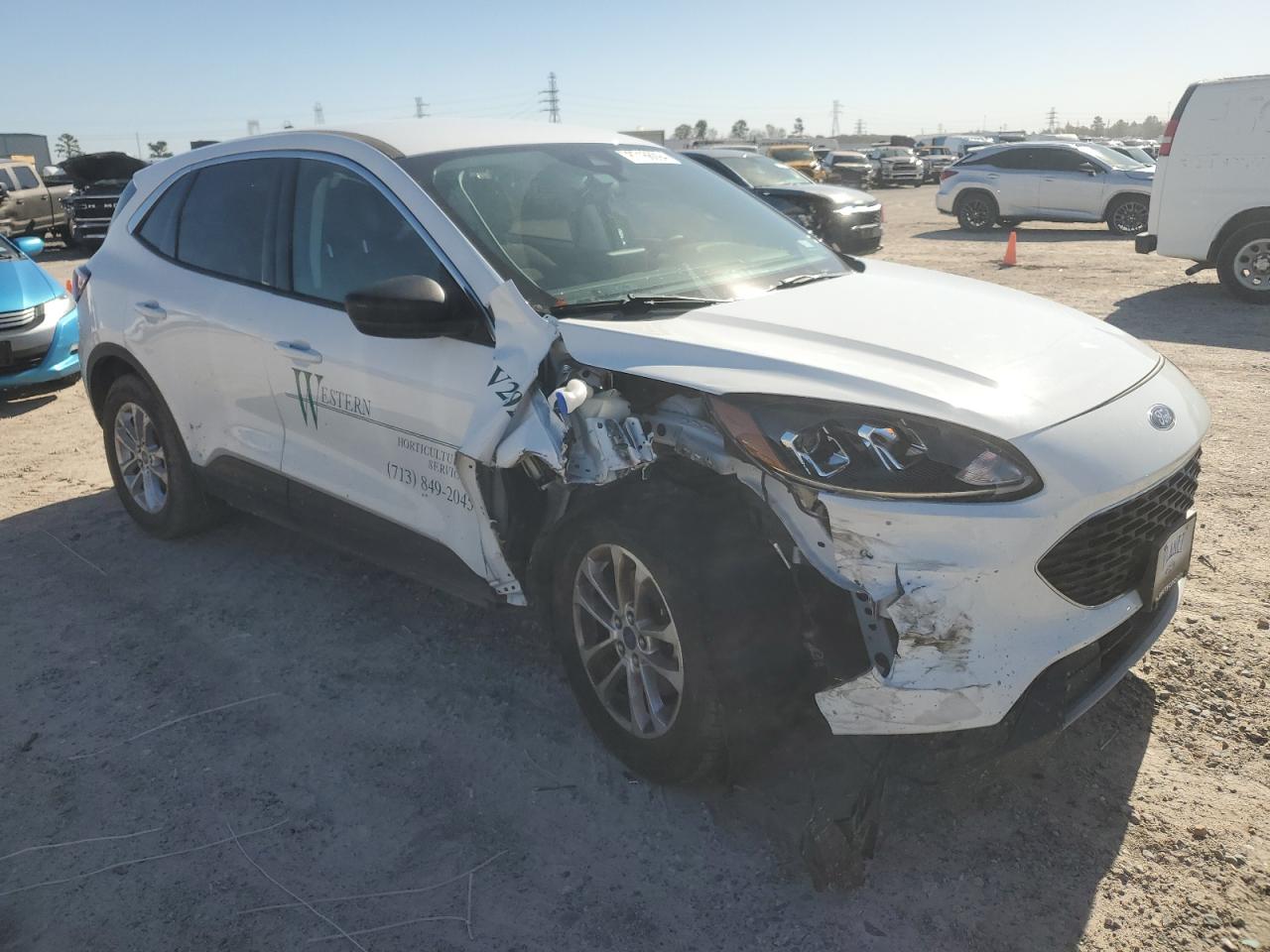 2022 Ford Escape VIN 1FMCU0G65NUB10811 Copart auction photo, all over damage thumbnail 4