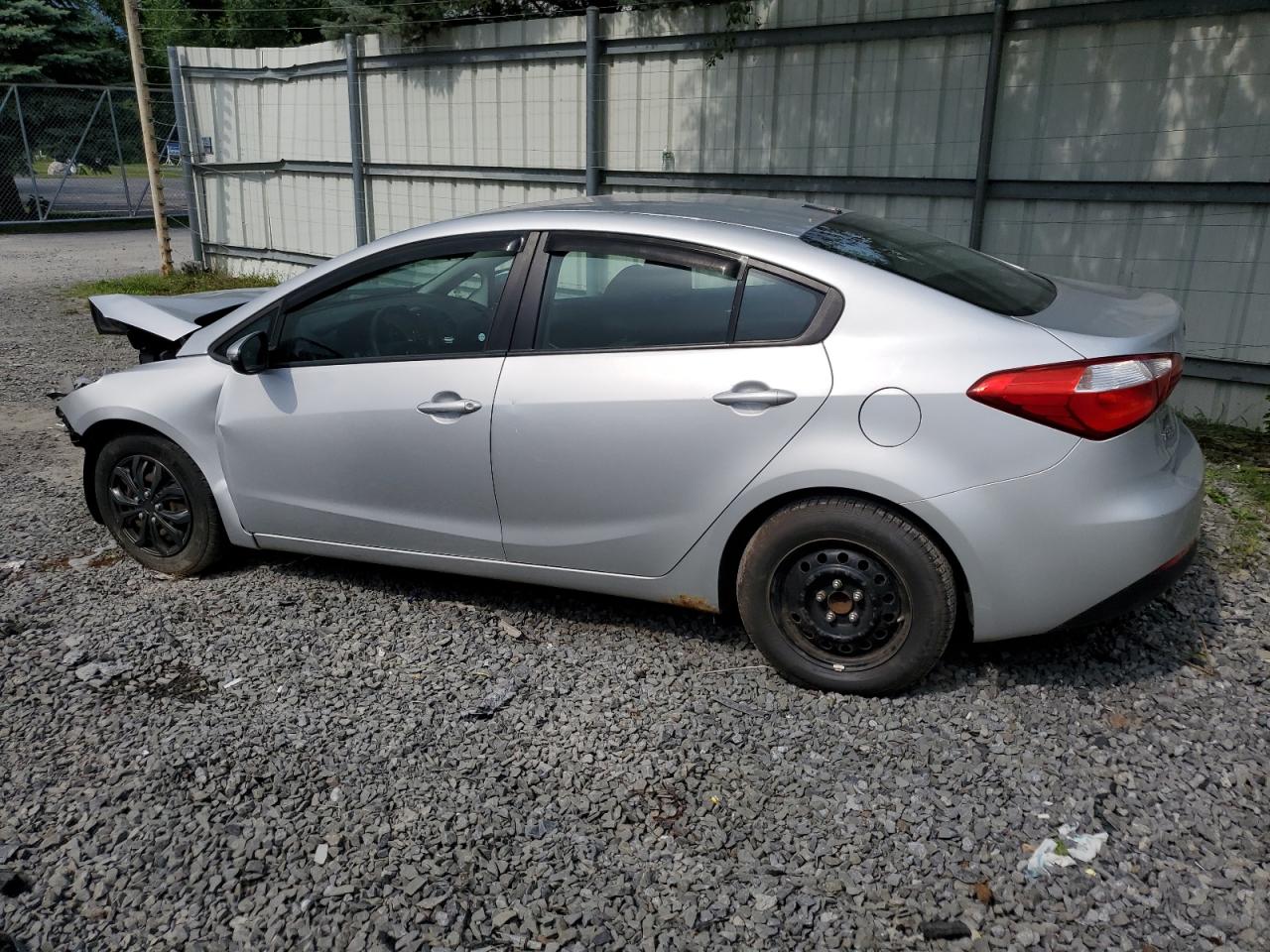 2015 KIA Forte VIN KNAFX4A67F5376610 Copart auction photo, front end damage thumbnail 2