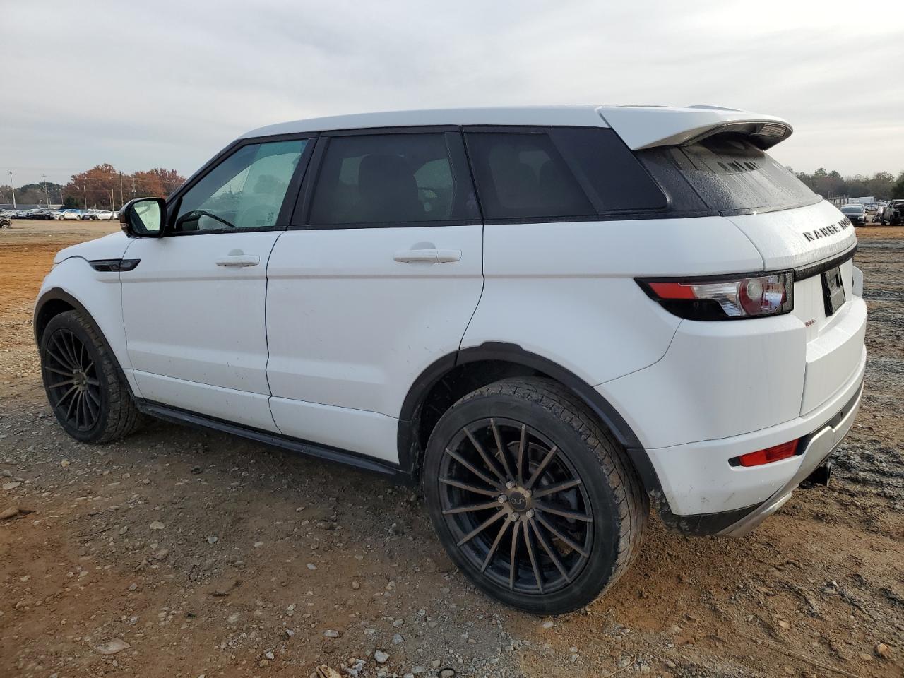 2013 Land Rover Range Rover VIN SALVT2BG1DH740711 Copart auction photo, front end damage thumbnail 2