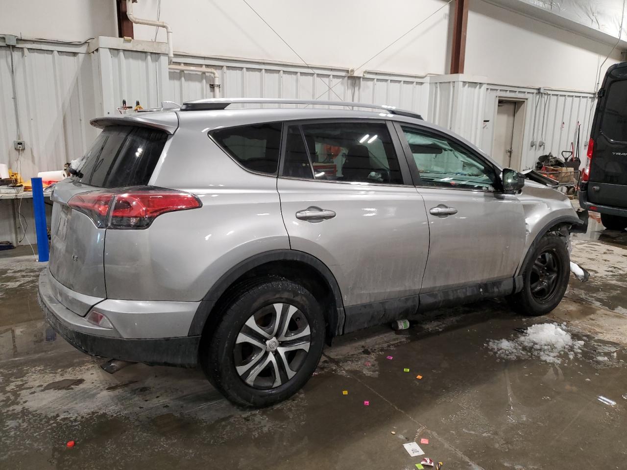 2018 Toyota RAV 4 VIN 2T3ZFREV4JW462069 Copart auction photo, front end damage thumbnail 3