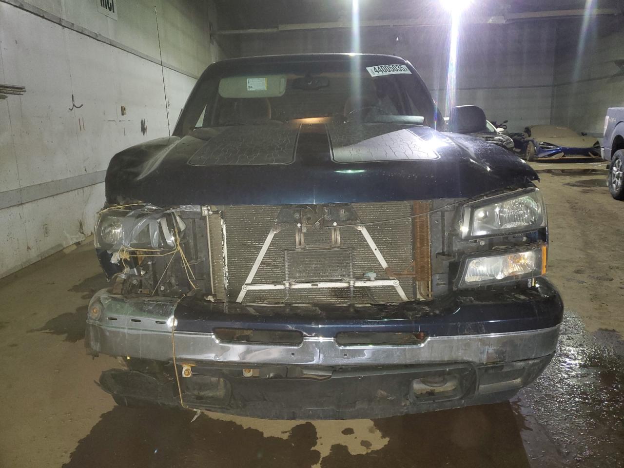 2006 Chevrolet Silverado VIN 2GCEK19B261272749 Copart auction photo, front end damage thumbnail 5