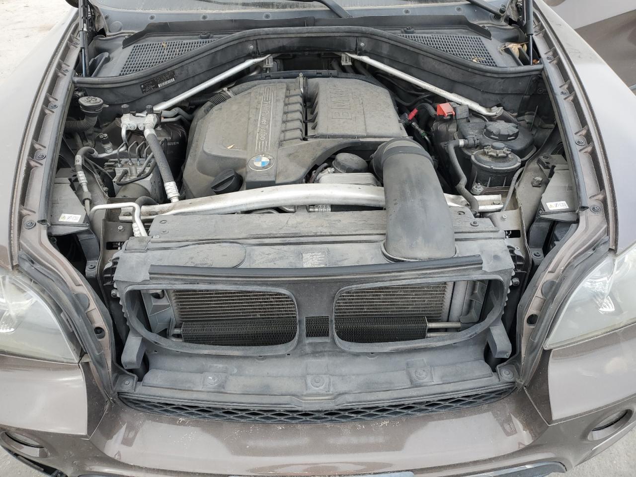 2013 BMW X5 VIN 5UXZV4C59D0B10107 Copart auction photo, front end / side damage thumbnail 12