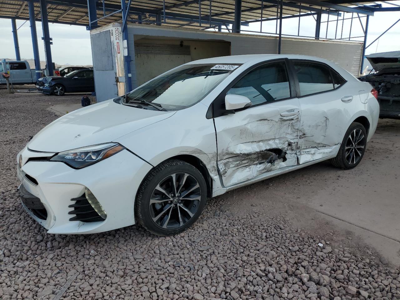 2018 Toyota Corolla VIN 5YFBURHE6JP851096