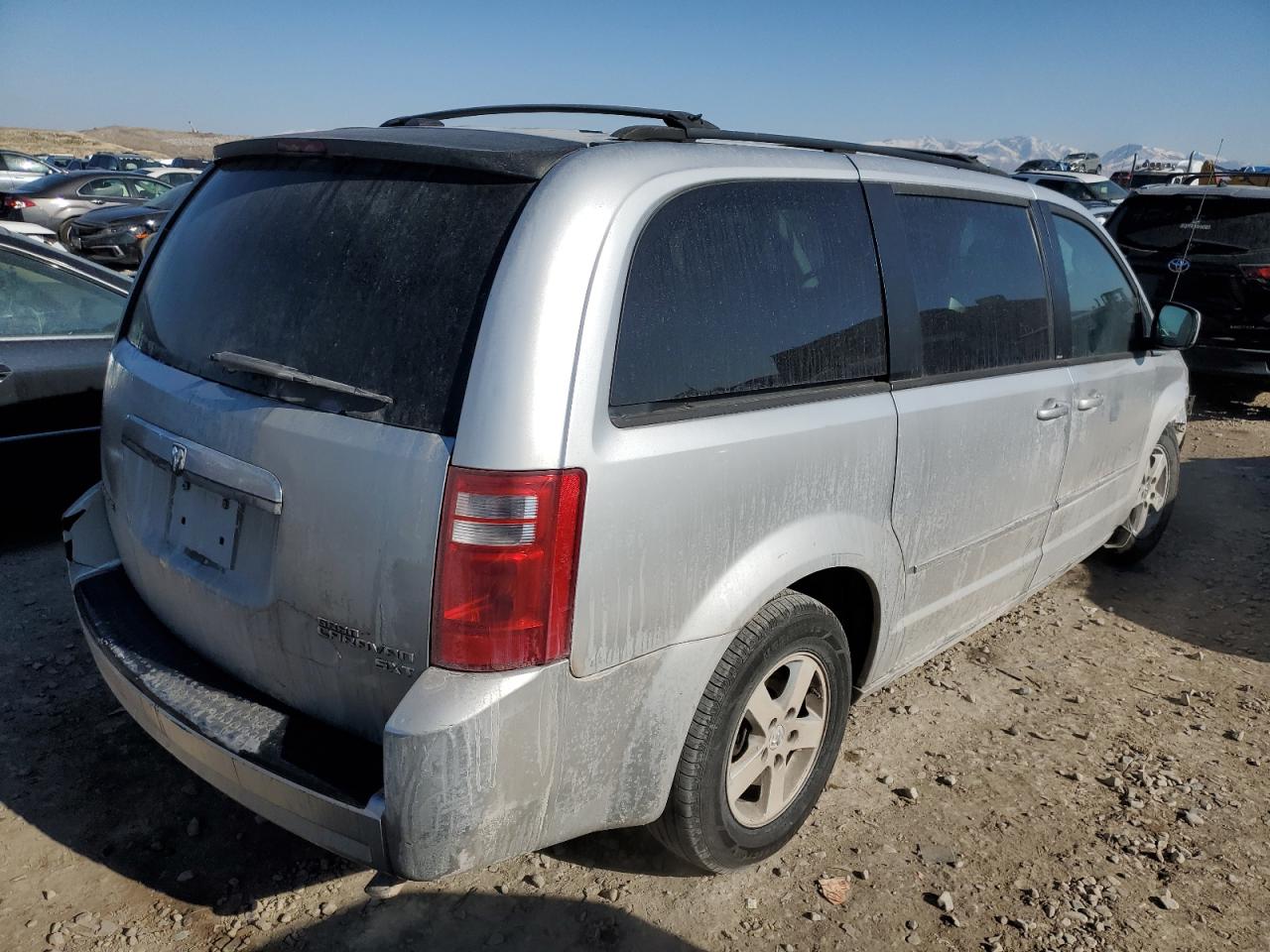 2010 Dodge Caravan VIN 2D4RN5D12AR130672 Copart auction photo, front end damage thumbnail 3