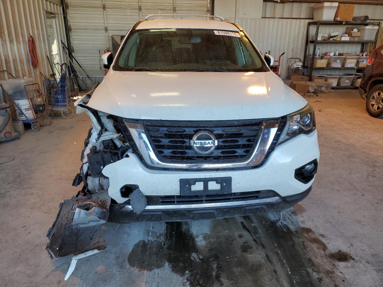 2018 Nissan Pathfinder VIN 5N1DR2MN8JC667368 Copart auction photo, front end / side damage thumbnail 5