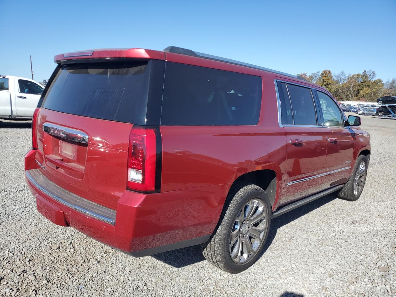 2015 GMC Yukon VIN 1GKS2JKJ7FR515214 Copart auction photo, front end damage thumbnail 3