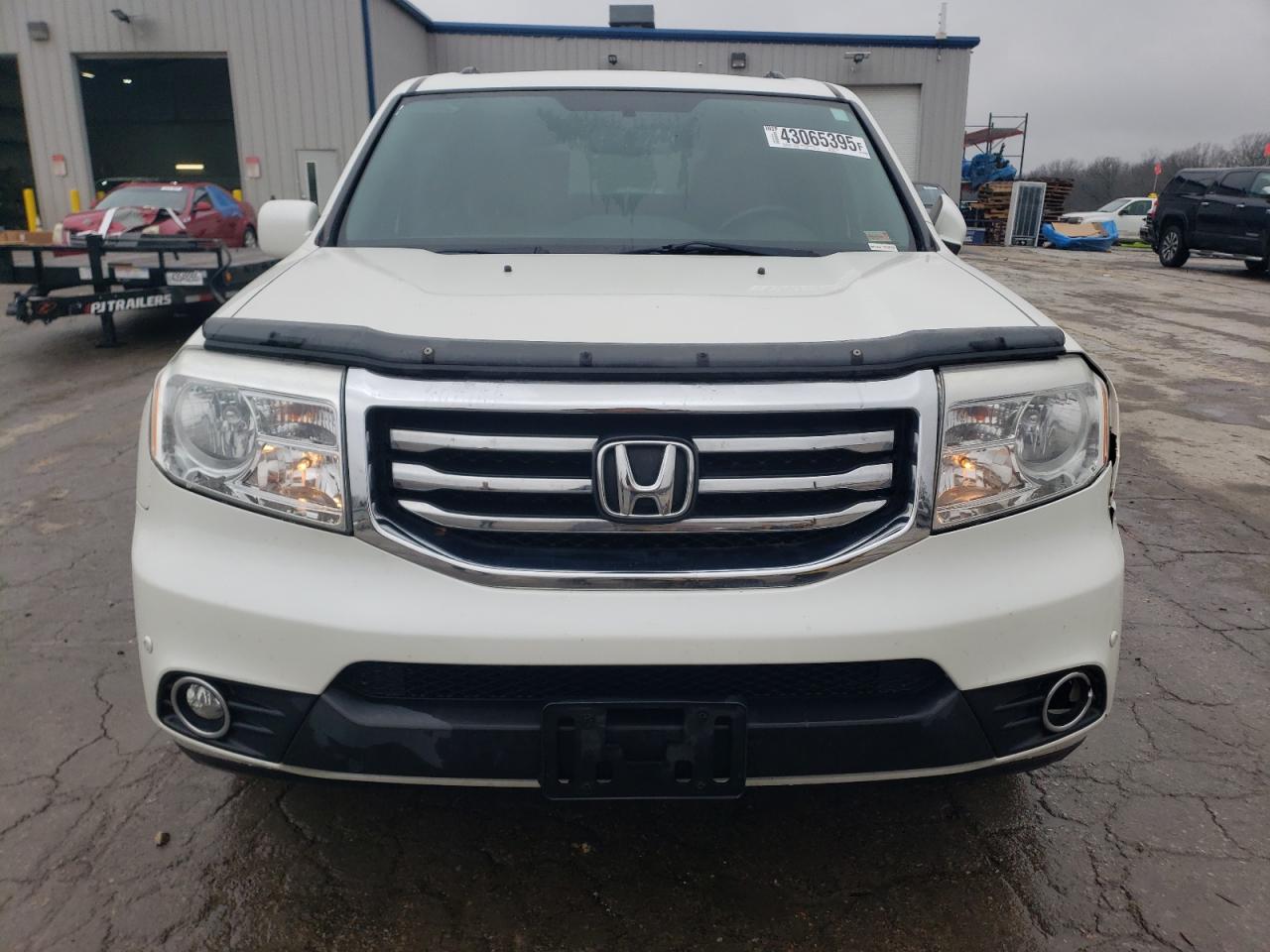 2014 Honda Pilot VIN 5FNYF4H98EB026155 Copart auction photo, side / rear end damage thumbnail 5