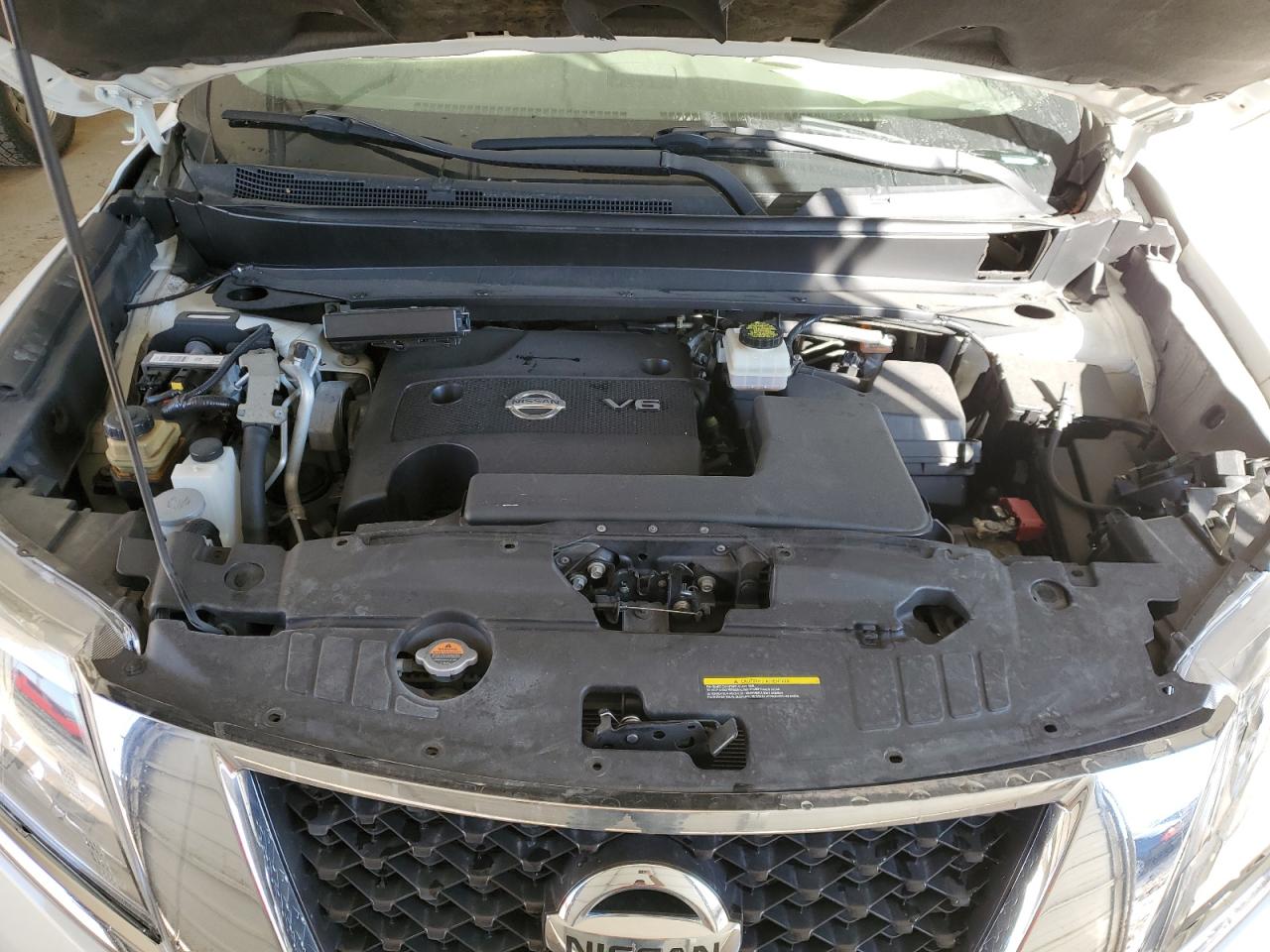 2014 Nissan Pathfinder VIN 5N1AR2MM9EC654659 Copart auction photo, front end / undercarriage damage thumbnail 12