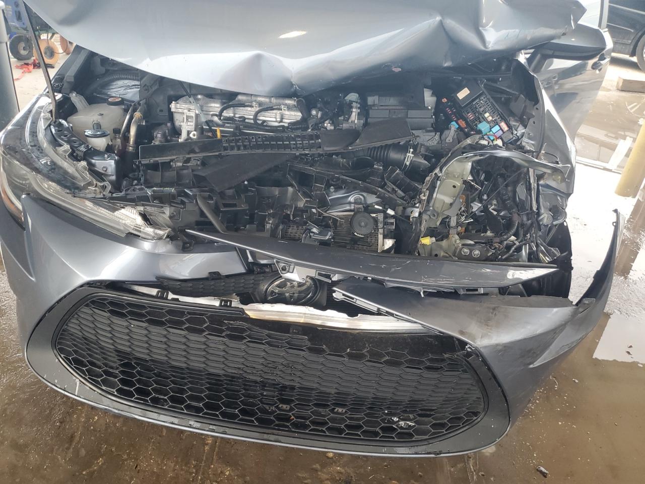 2022 Toyota Corolla VIN 5YFEPMAE3NP377941 Copart auction photo, front end damage thumbnail 11