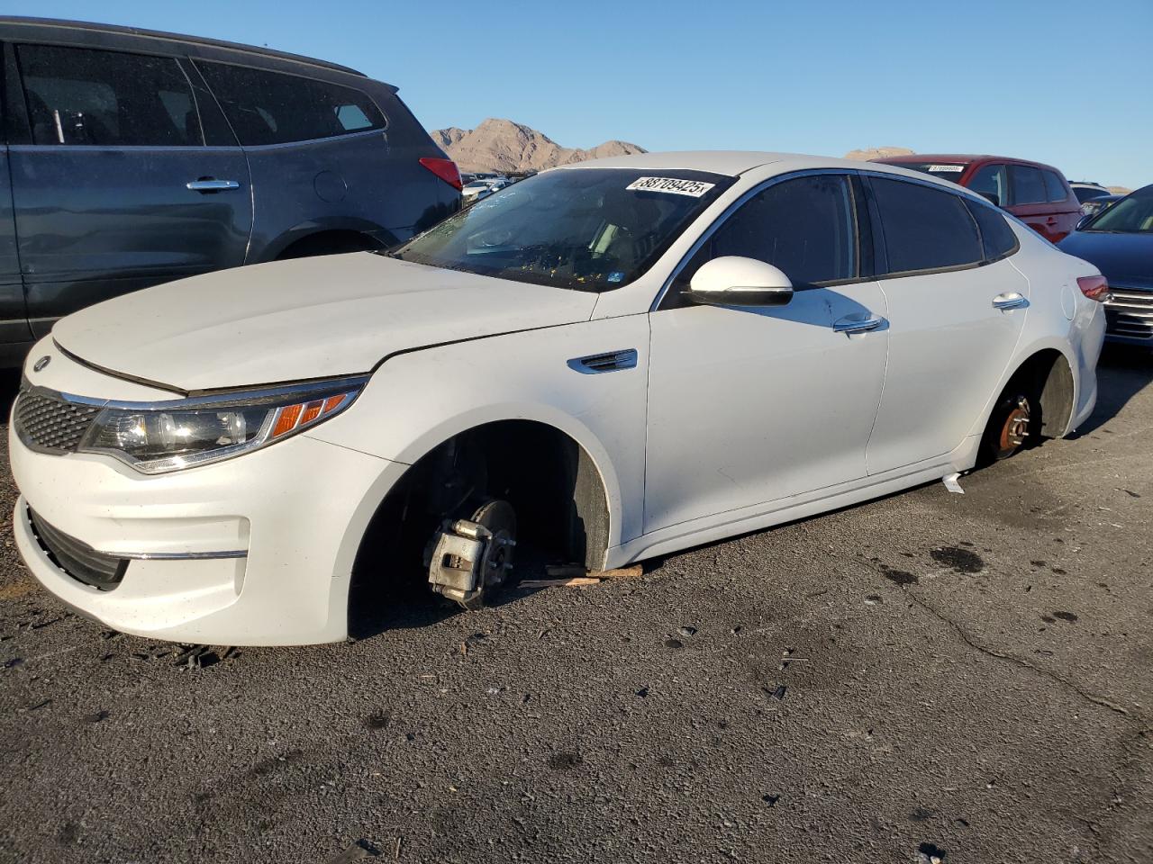 2016 KIA Optima VIN 5XXGU4L35GG047632