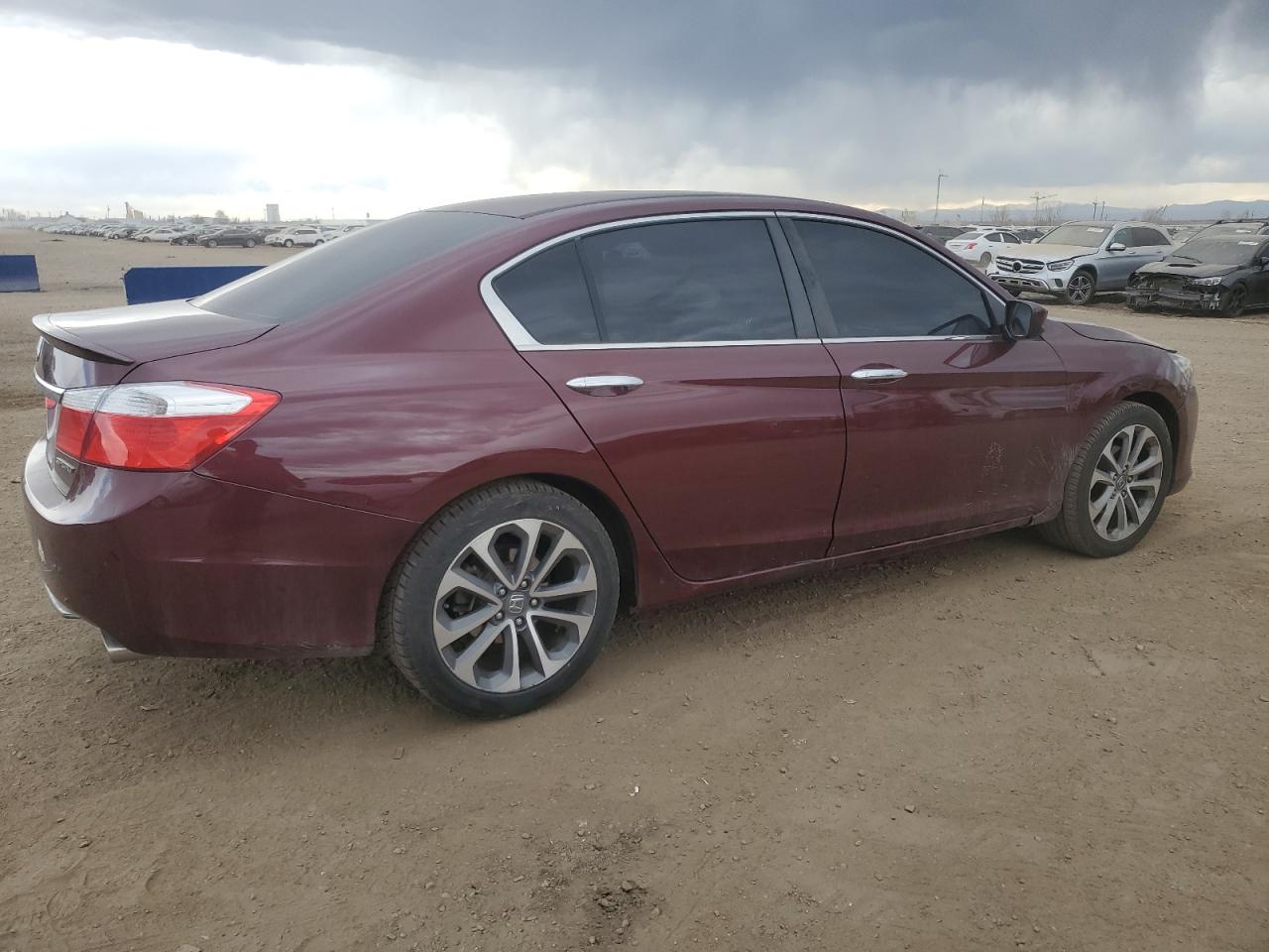 2015 Honda Accord VIN 1HGCR2F55FA209319 Copart auction photo, side damage thumbnail 3