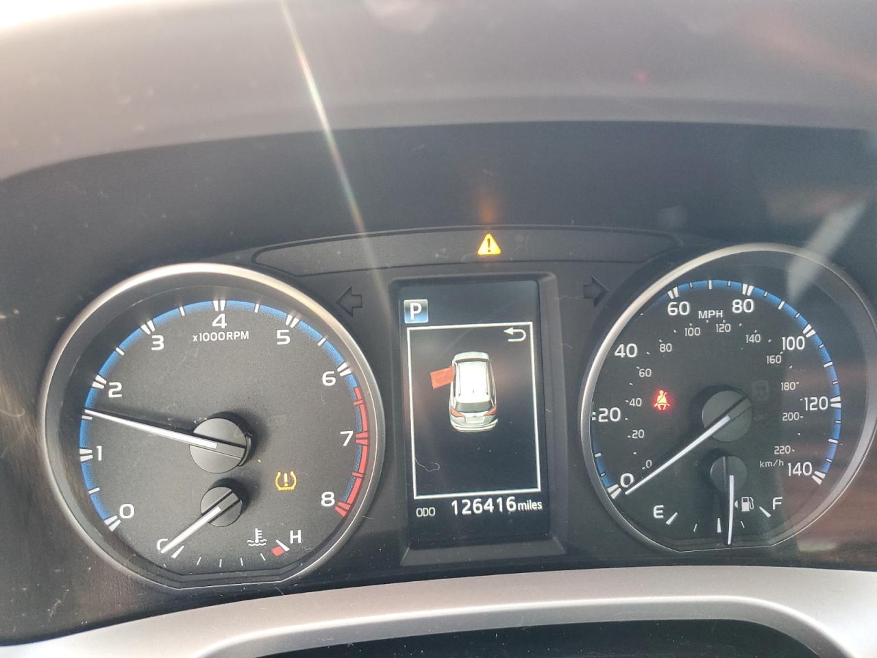2018 Toyota RAV 4 VIN JTMBFREV8JJ209613 Copart auction photo, front end damage thumbnail 9