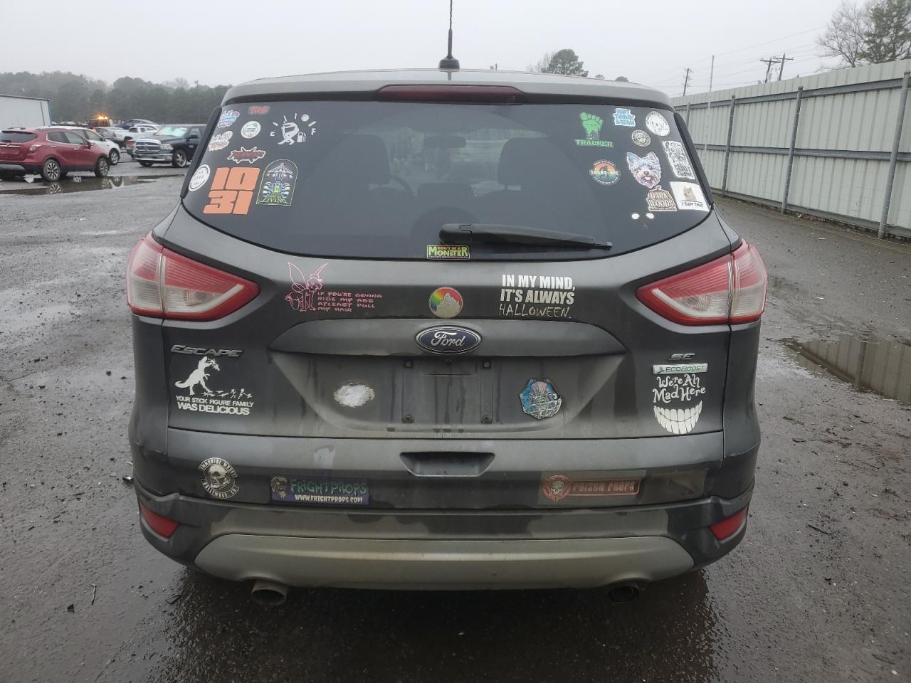 2015 Ford Escape VIN 1FMCU0G9XFUB50605 Copart auction photo, front end / minor dent/scratches damage thumbnail 6
