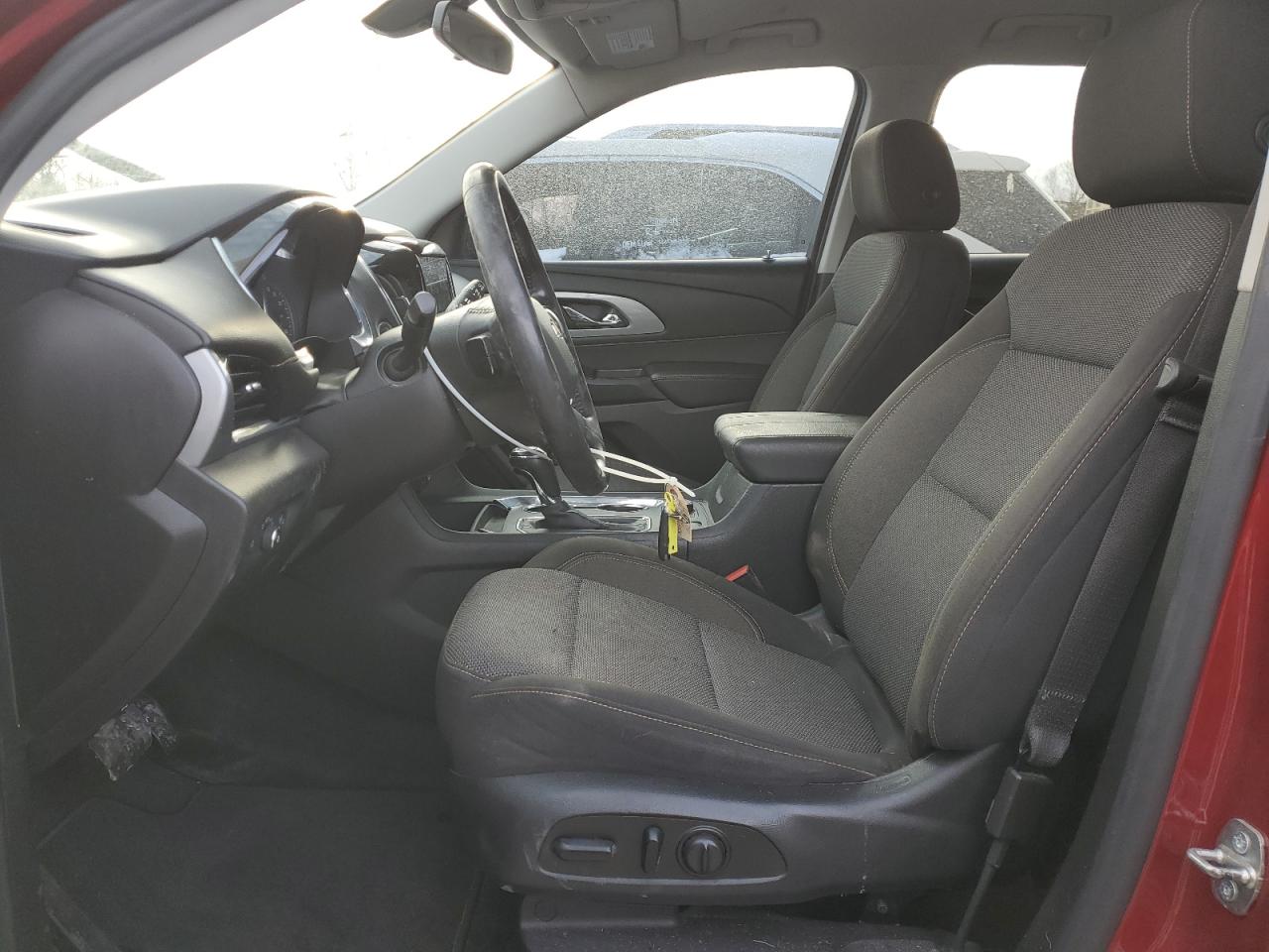 2020 Chevrolet Traverse VIN 1GNERGKW4LJ284101 Copart auction photo, front end damage thumbnail 7