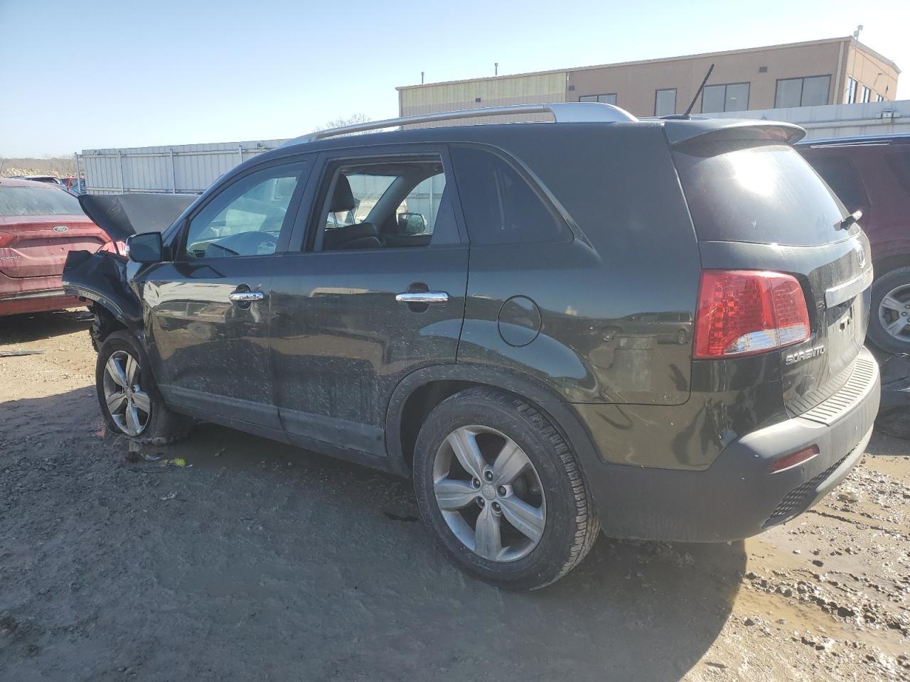 2013 KIA Sorento VIN 5XYKU3A29DG327429 Copart auction photo, front end damage thumbnail 2