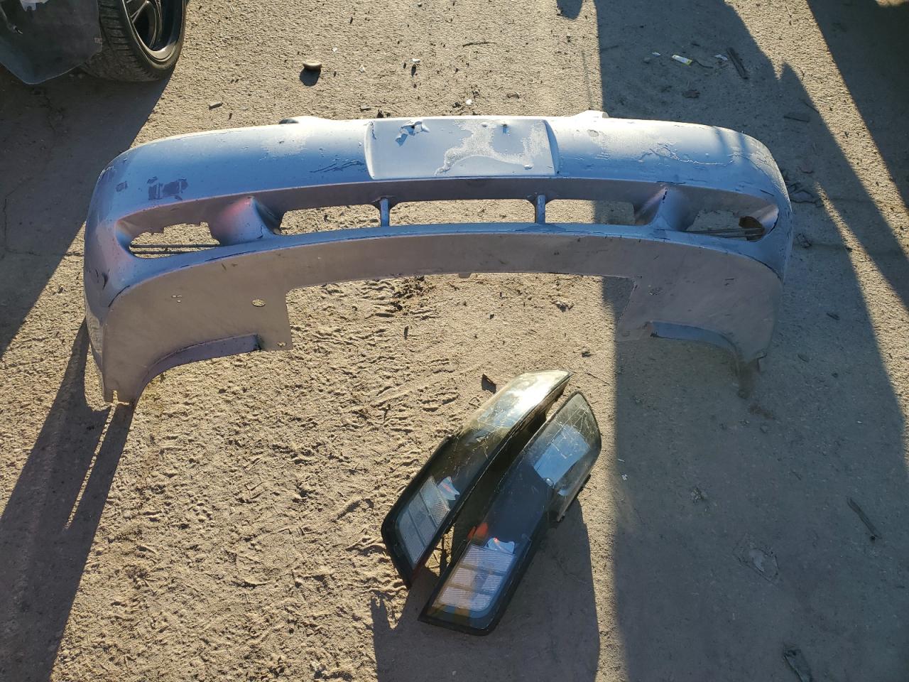 2000 Ford Mustang VIN 1FAFP4043YF207111 Copart auction photo, front end damage thumbnail 12