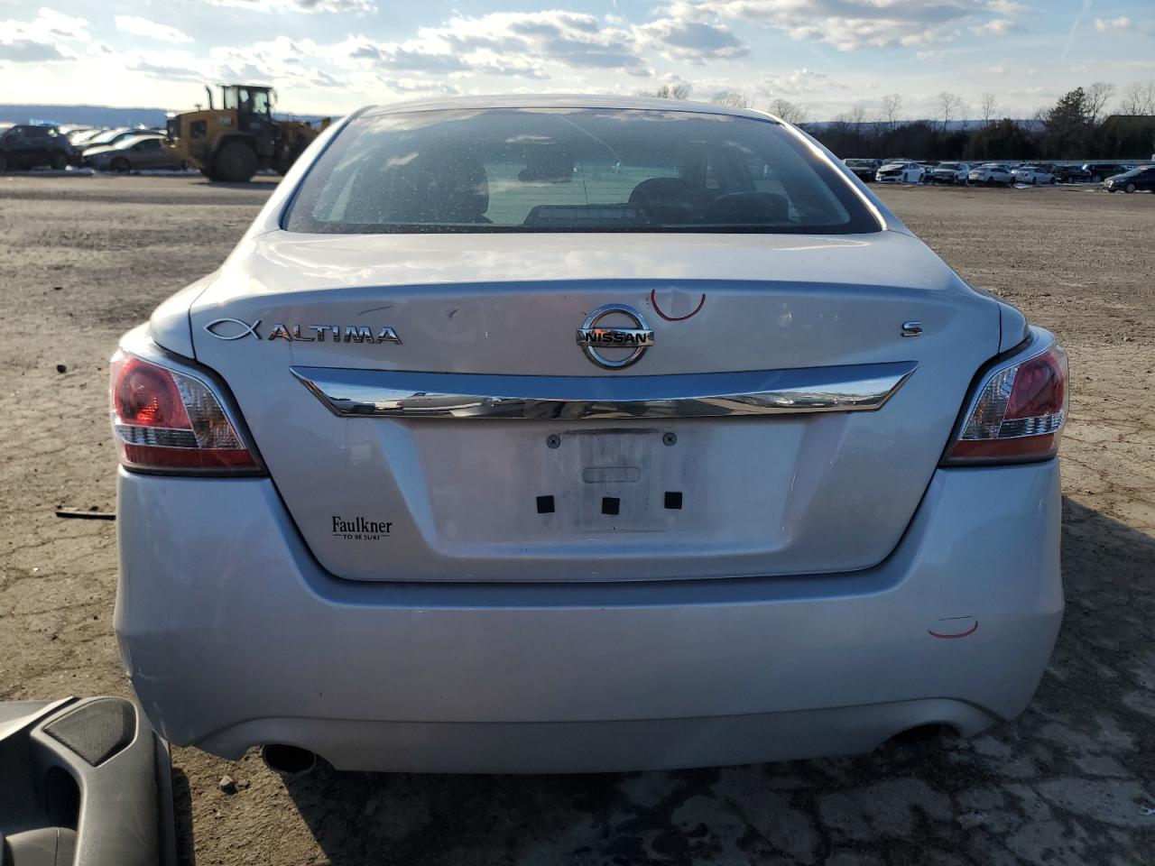2015 Nissan Altima VIN 1N4AL3AP2FC493427 Copart auction photo, front end / side damage thumbnail 6