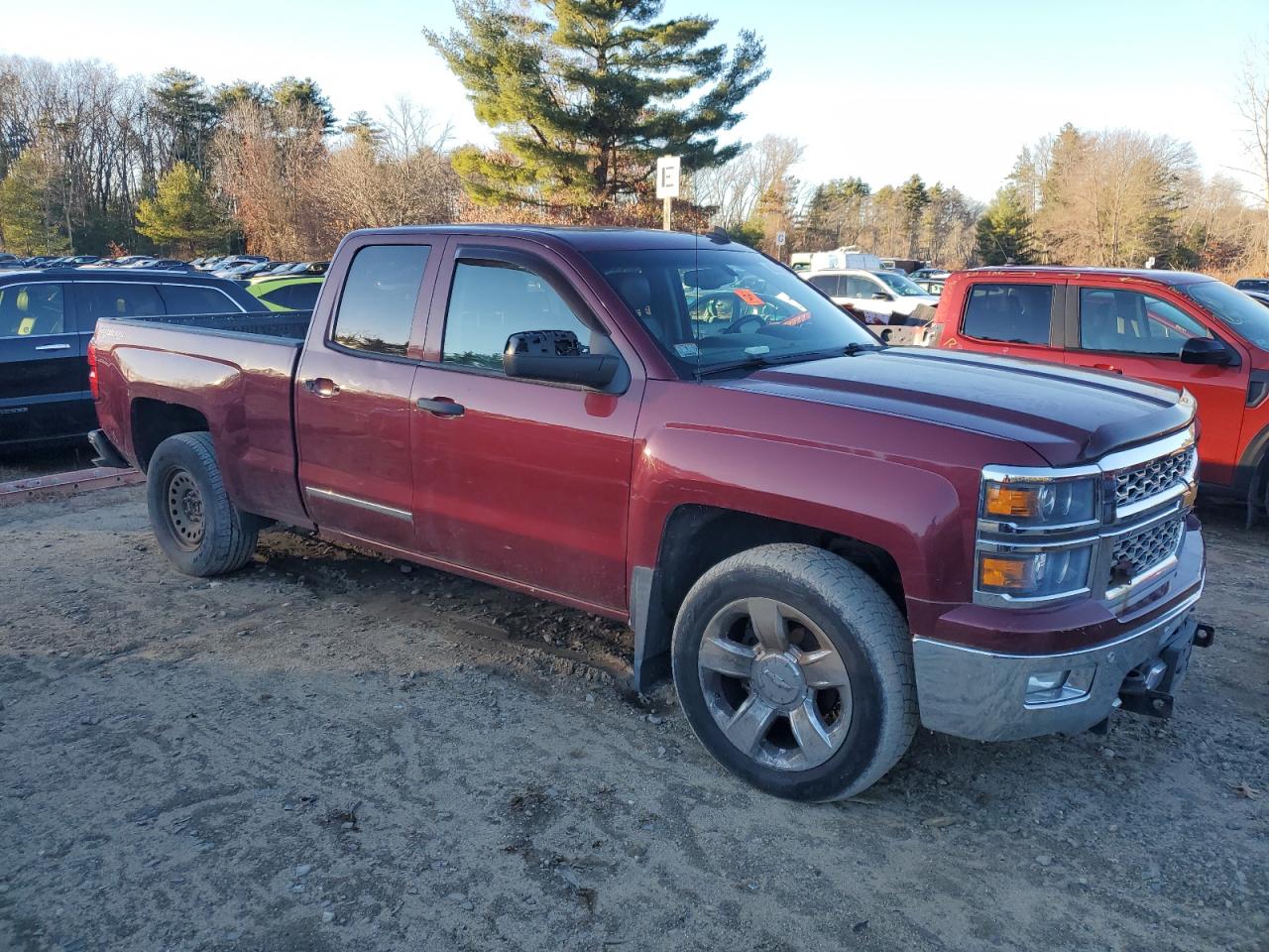 2014 Chevrolet Silverado VIN 1GCVKSEC9EZ313677 Copart auction photo, normal wear / minor dent/scratches damage thumbnail 4