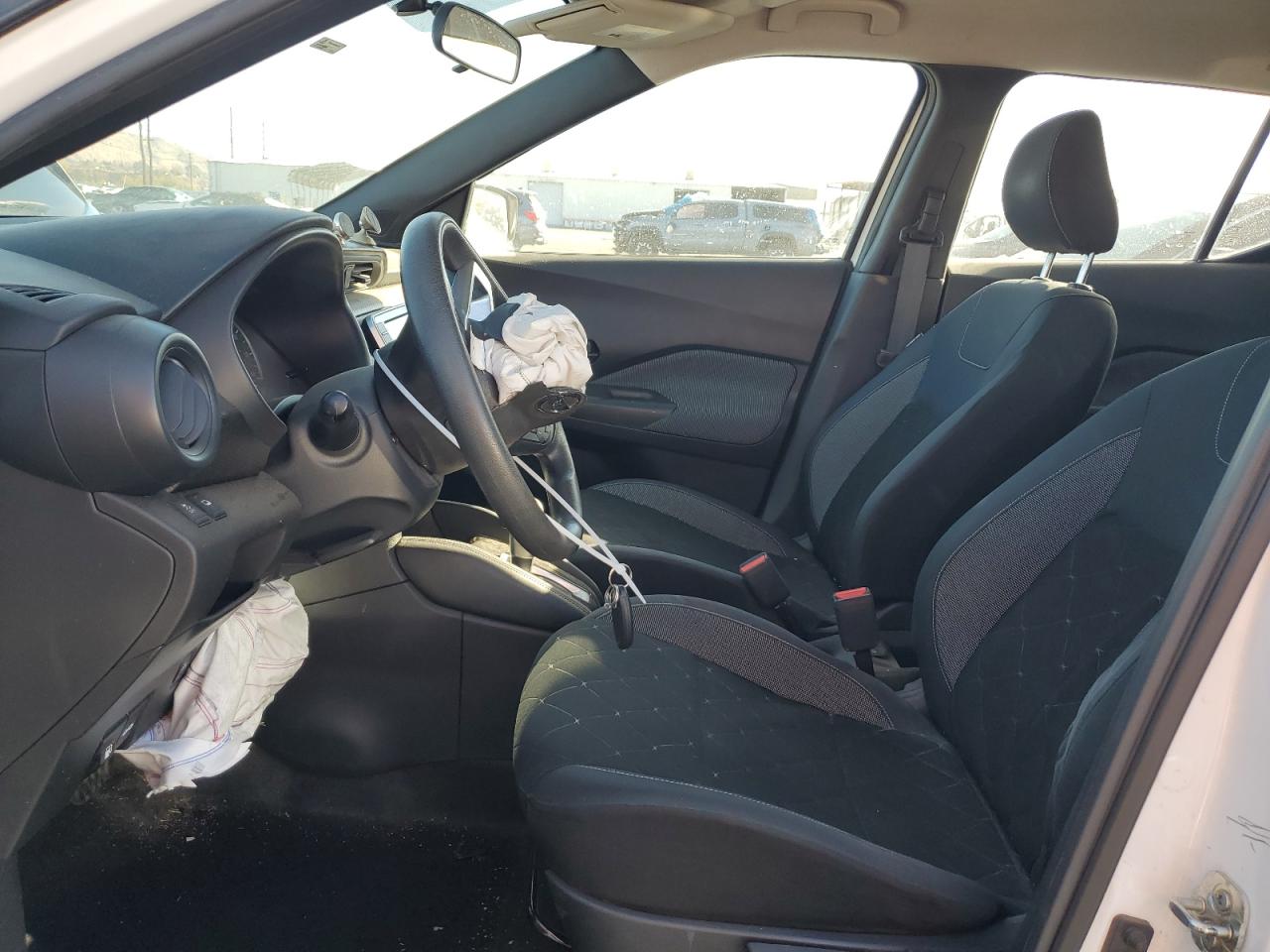 2019 Nissan Kicks VIN 3N1CP5CU6KL548355 Copart auction photo, rear end / front end damage thumbnail 7
