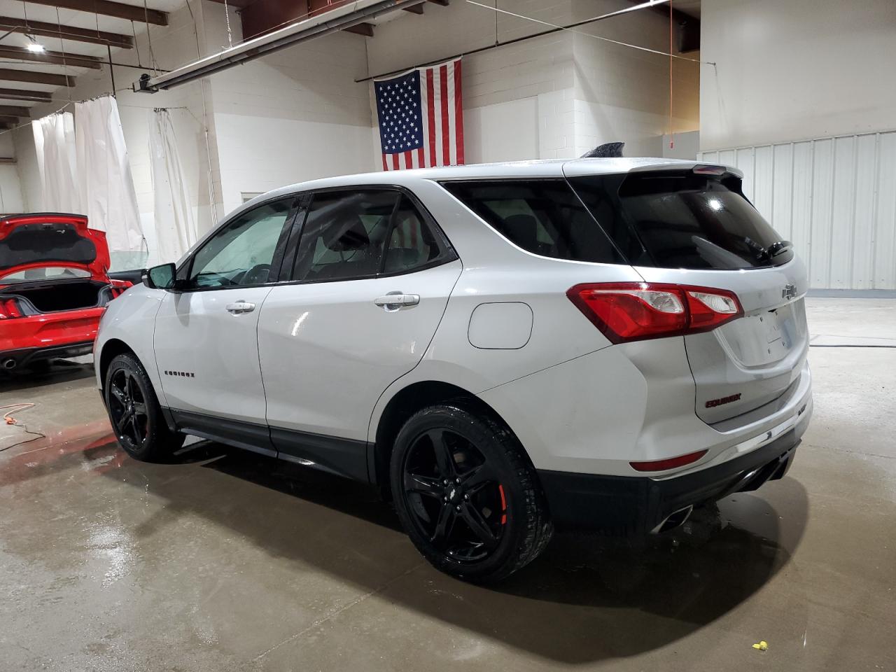 2019 Chevrolet Equinox VIN 2GNAXVEX9K6294423 Copart auction photo, side / rear end damage thumbnail 2