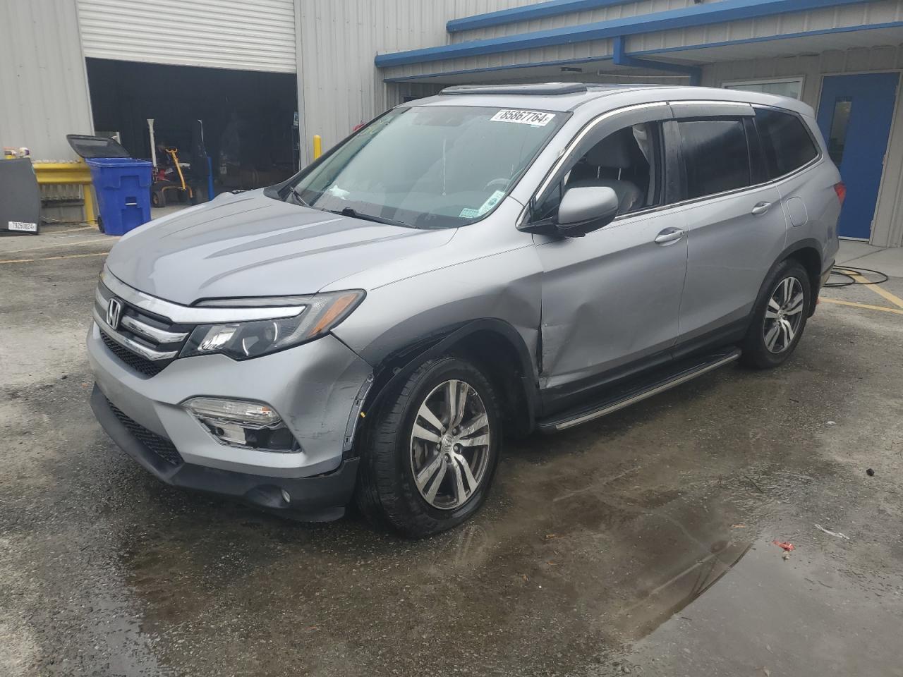 2018 Honda Pilot VIN 5FNYF5H86JB019891