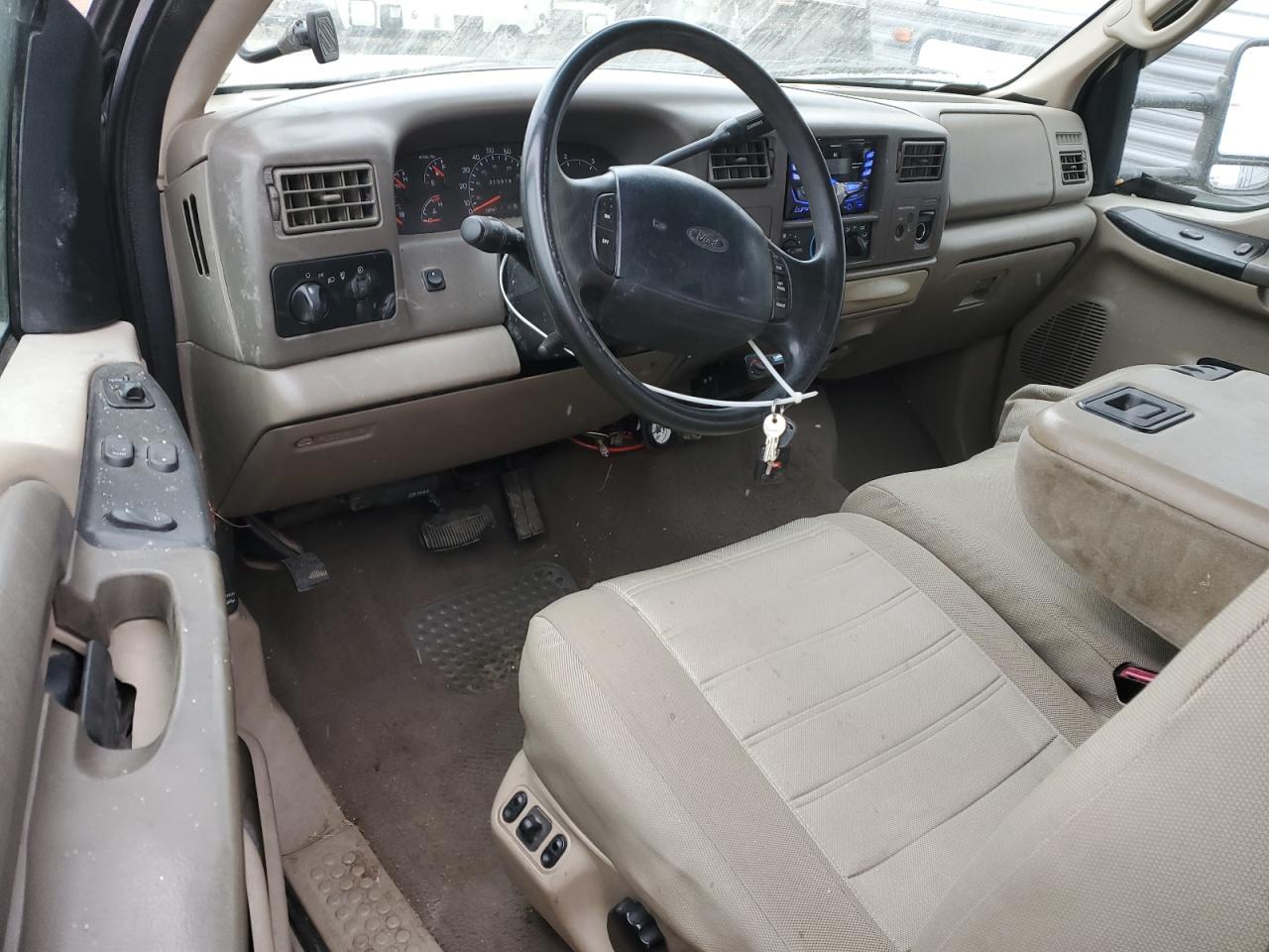 2001 Ford F250 VIN 1FTNX21F11EA22593 Copart auction photo, front end / side damage thumbnail 8