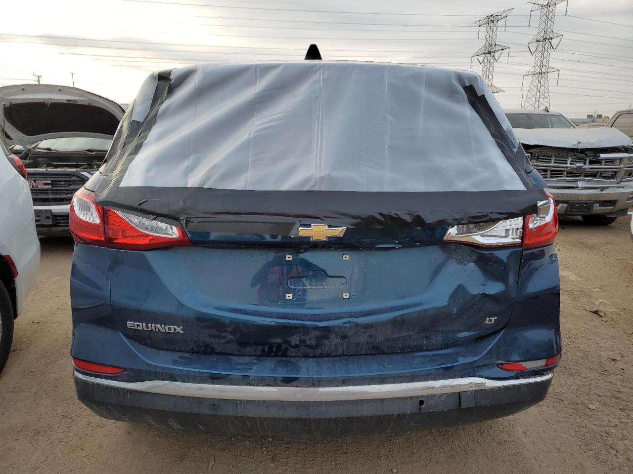 2021 Chevrolet Equinox VIN 2GNAXKEV8M6116874 Copart auction photo, rear end / minor dent/scratches damage thumbnail 6