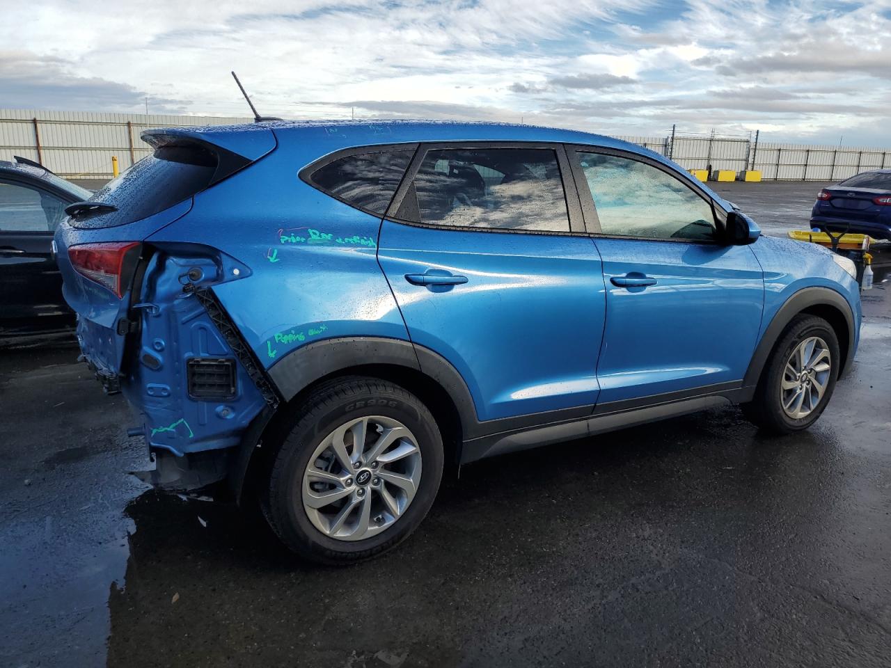 2016 Hyundai Tucson VIN KM8J23A49GU119682 Copart auction photo, rear end damage thumbnail 3