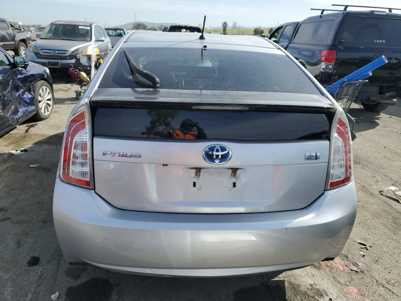 2015 Toyota Prius VIN JTDKN3DU7F1906898 Copart auction photo, front end damage thumbnail 6