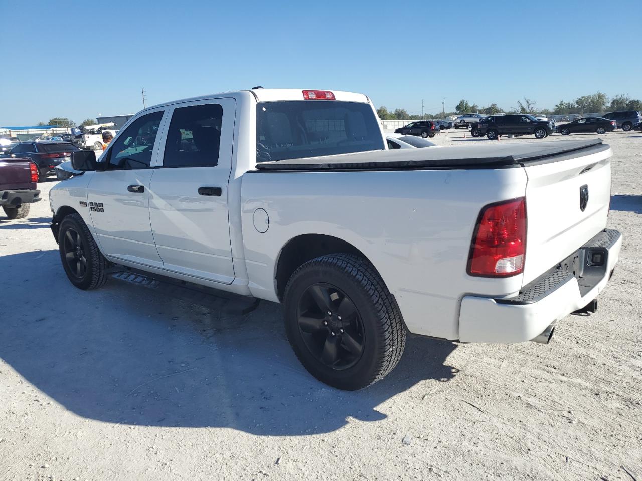 2017 RAM 1500 VIN 1C6RR6KT4HS700960 Copart auction photo, front end damage thumbnail 2