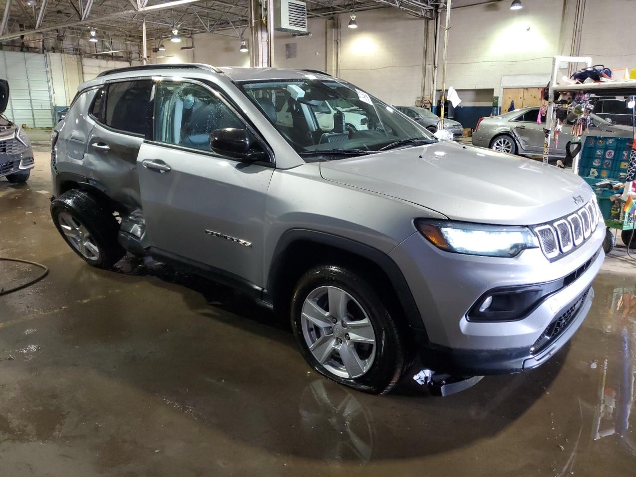 2022 Jeep Compass VIN 3C4NJDBB2NT148671 Copart auction photo, side / rear end damage thumbnail 4
