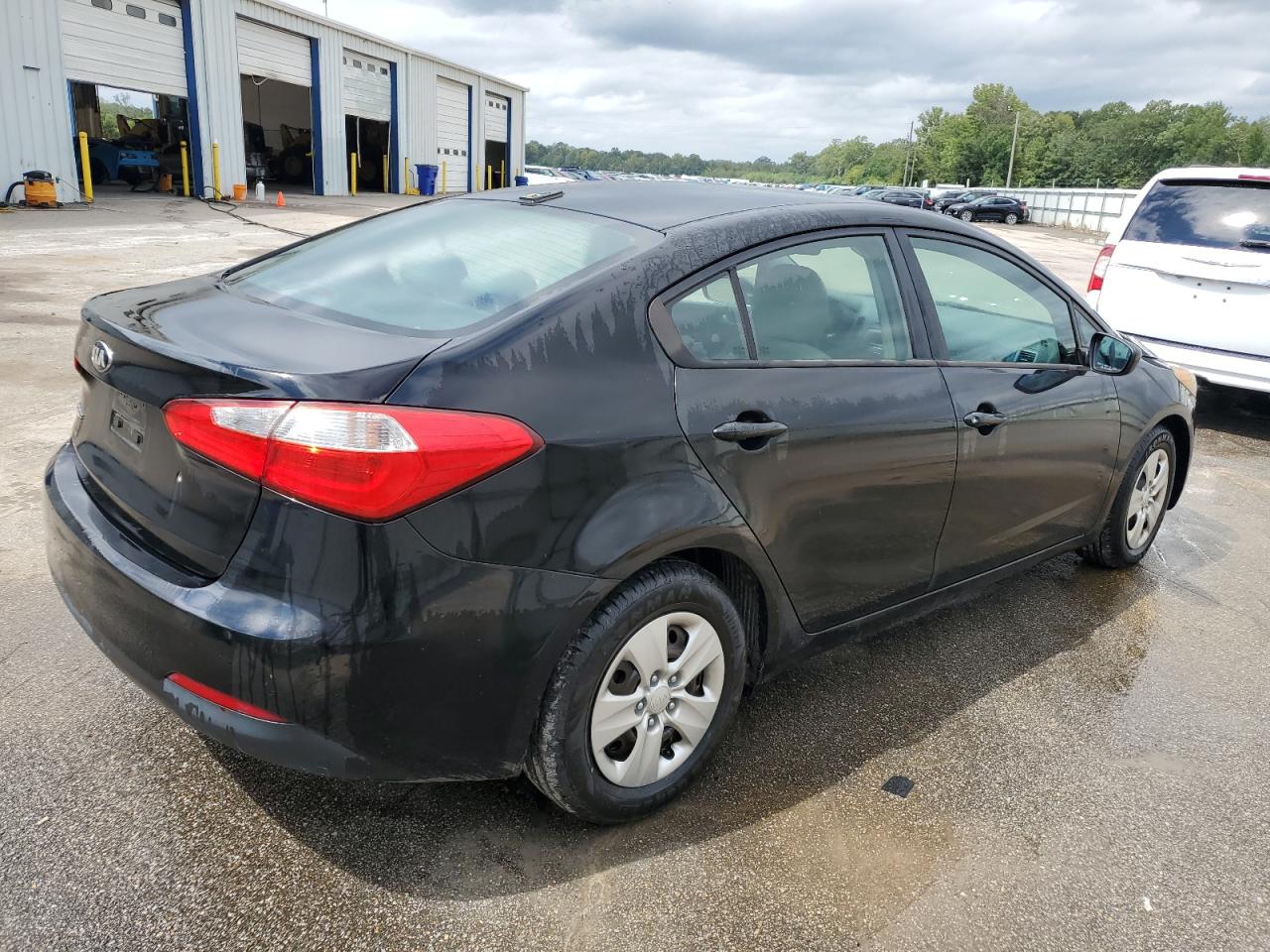 2015 KIA Forte VIN KNAFK4A66F5404153 Copart auction photo, front end damage thumbnail 3