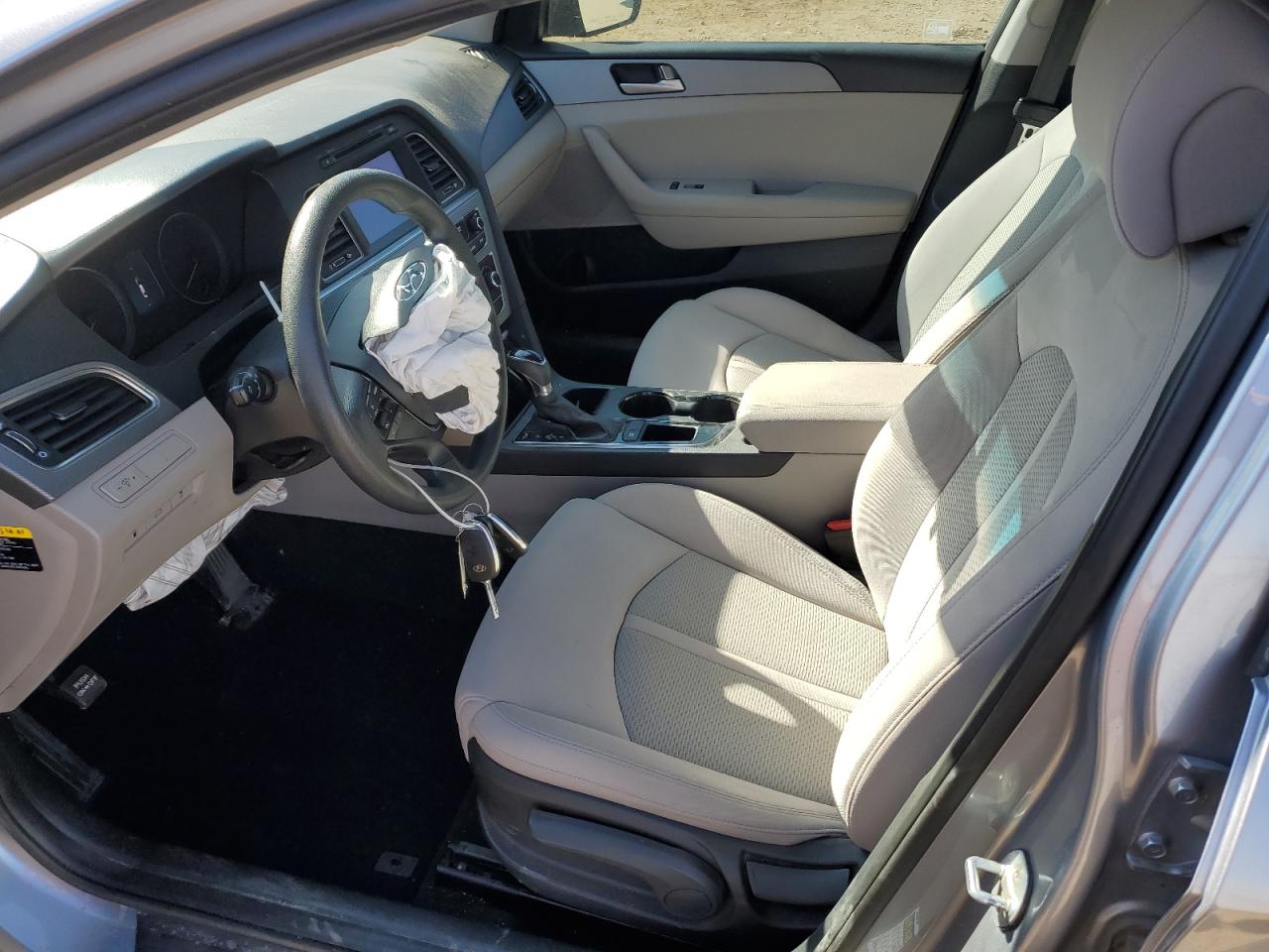 2017 Hyundai Sonata VIN 5NPE24AF4HH485297 Copart auction photo, front end / side damage thumbnail 7