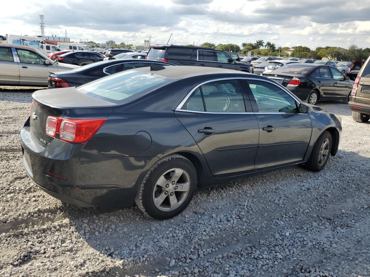 2016 Chevrolet Malibu VIN 1G11B5SA1GU114814 Copart auction photo, rear end damage thumbnail 3