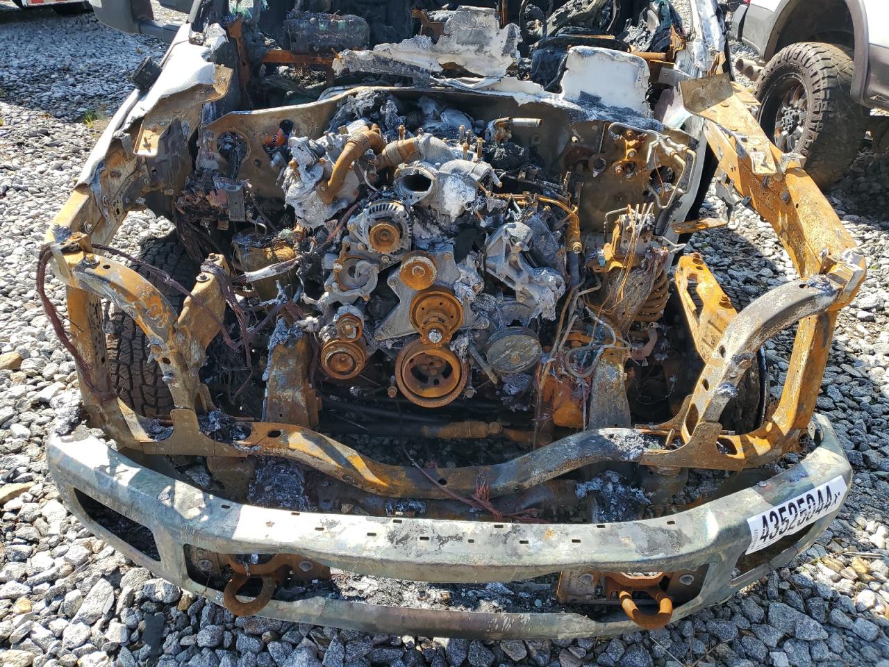 2017 Ford F350 VIN 1FT8W3DT1HEC85152 Copart auction photo, burn damage thumbnail 11