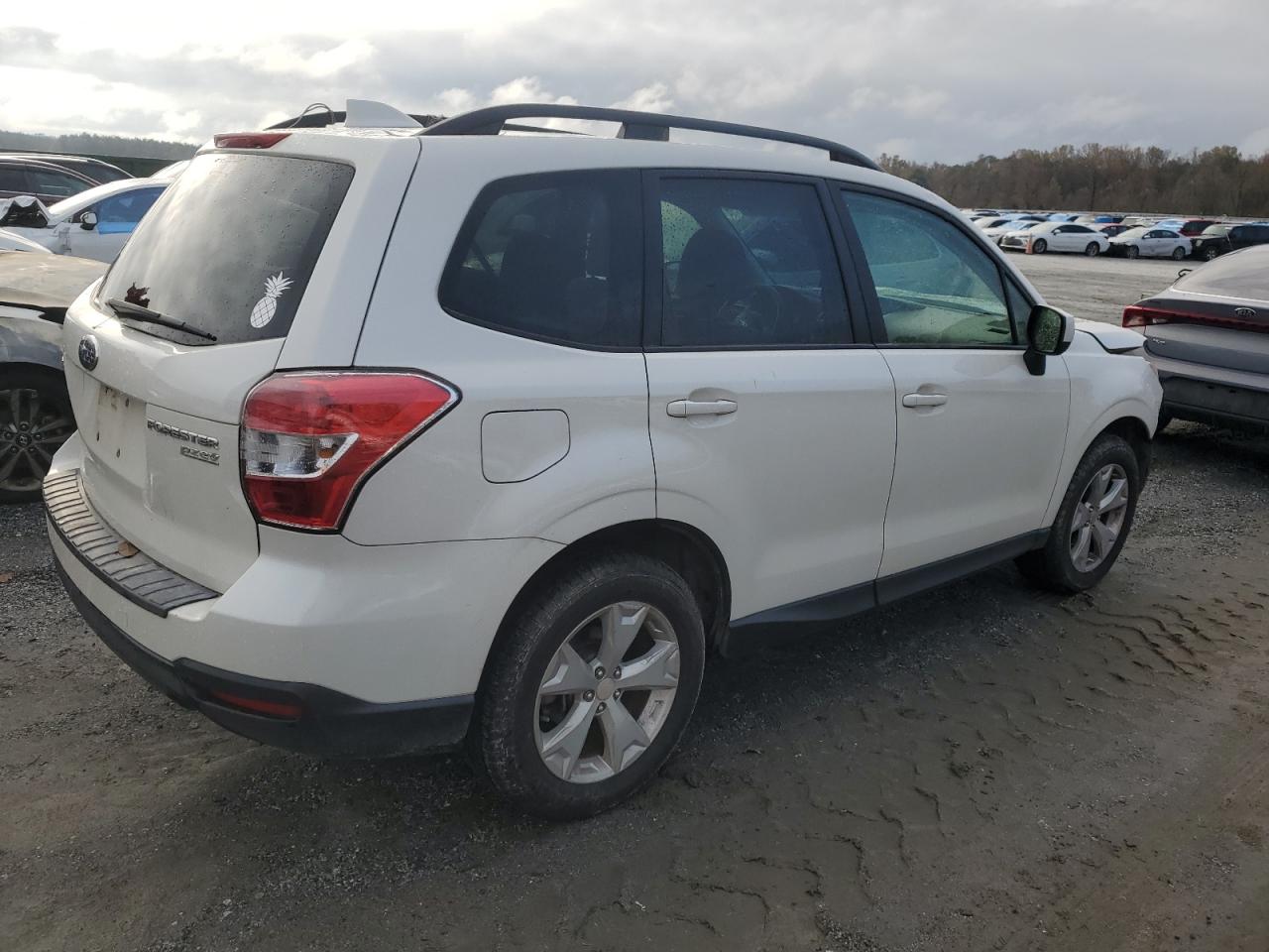 2016 Subaru Forester VIN JF2SJADC9GH557633 Copart auction photo, front end damage thumbnail 3