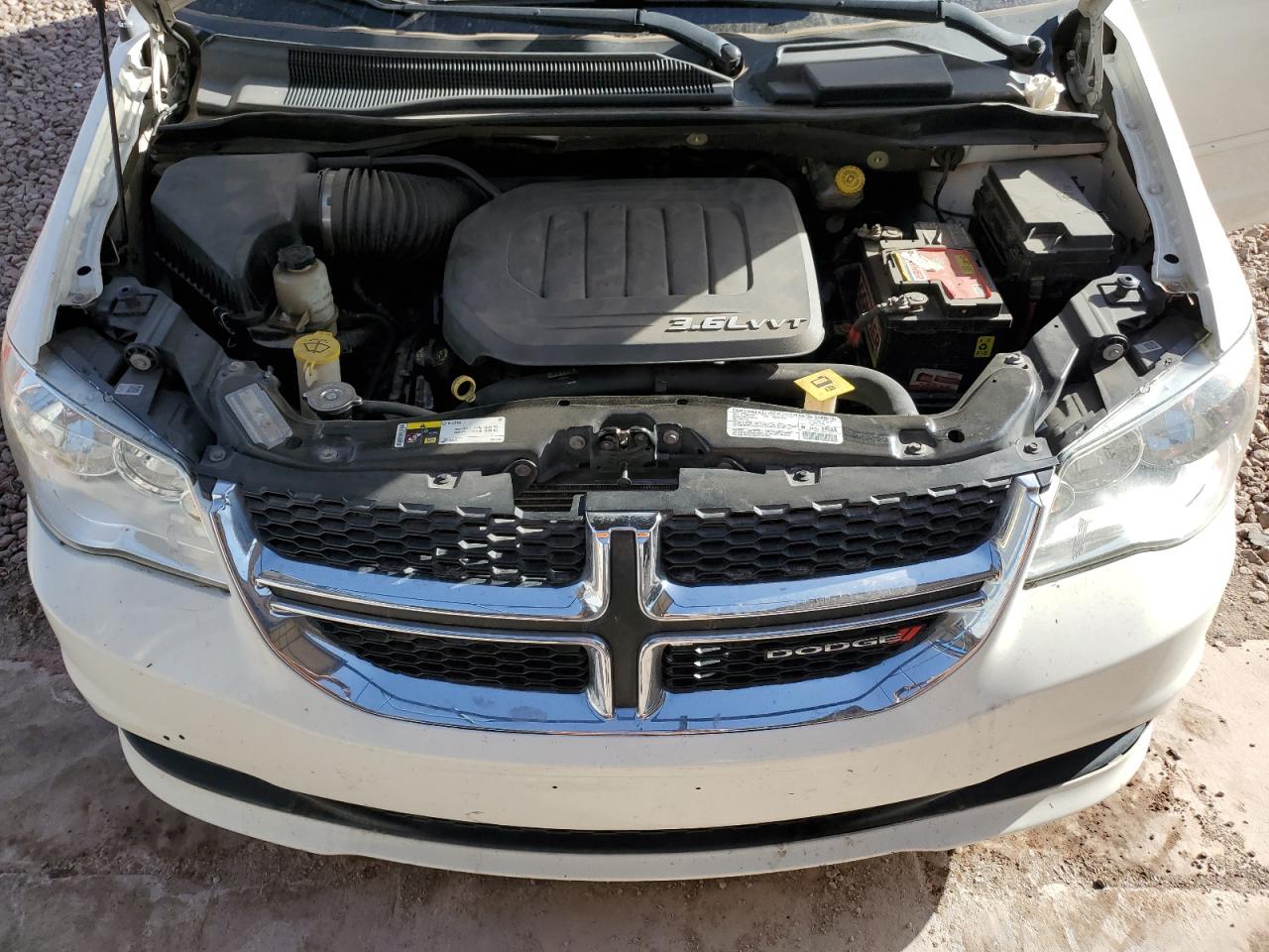 2013 Dodge Caravan VIN 2C4RDGCG5DR612154 Copart auction photo, side / rear end damage thumbnail 13