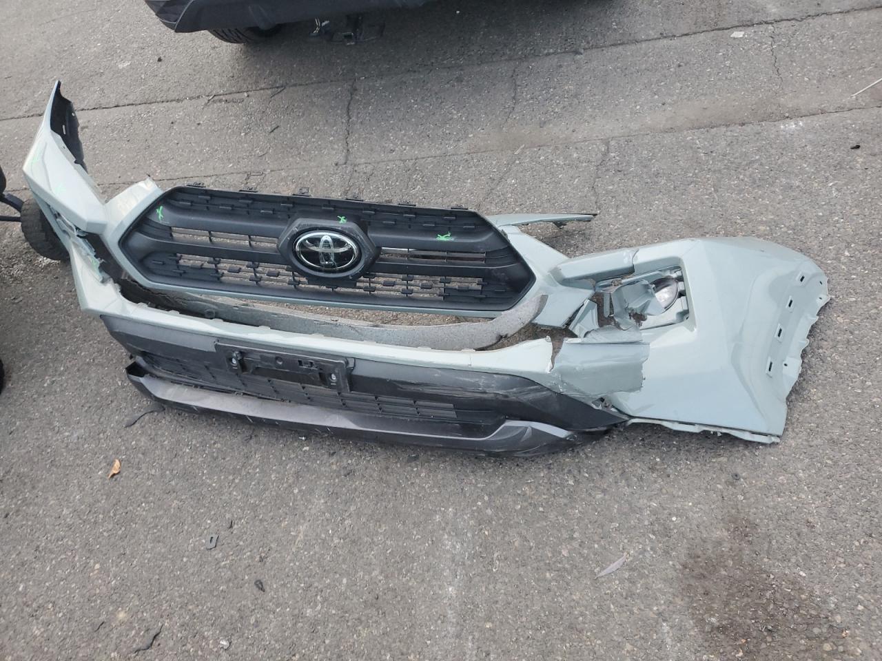 2020 Toyota RAV 4 VIN 2T3J1RFV3LC082994 Copart auction photo, front end / mechanical damage thumbnail 13