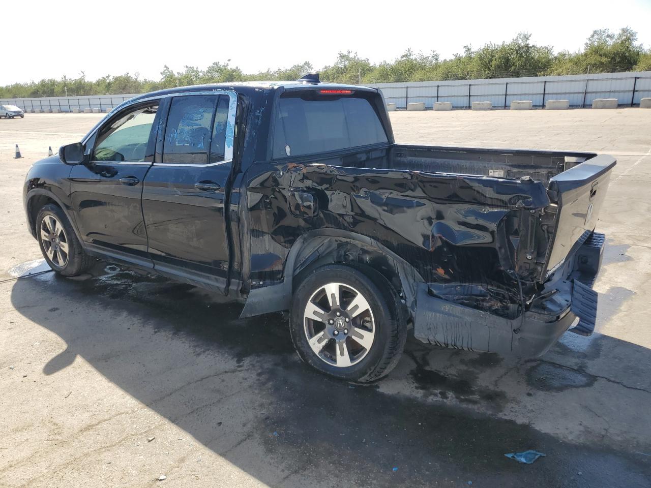 2017 Honda Ridgeline VIN 5FPYK2F60HB010813 Copart auction photo, rear end / side damage thumbnail 2