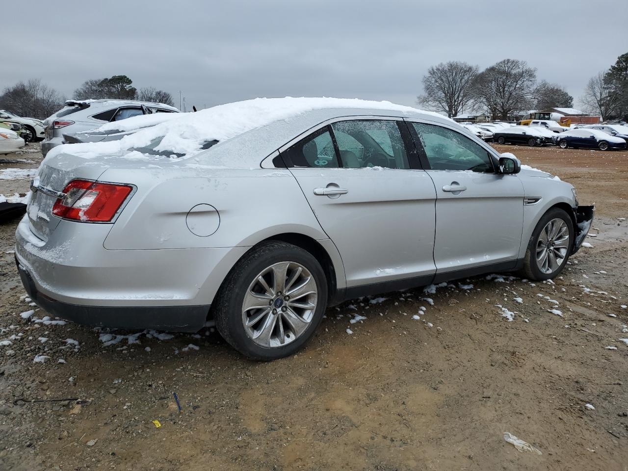 2012 Ford Taurus VIN 1FAHP2FW6CG121042 Copart auction photo, front end damage thumbnail 3
