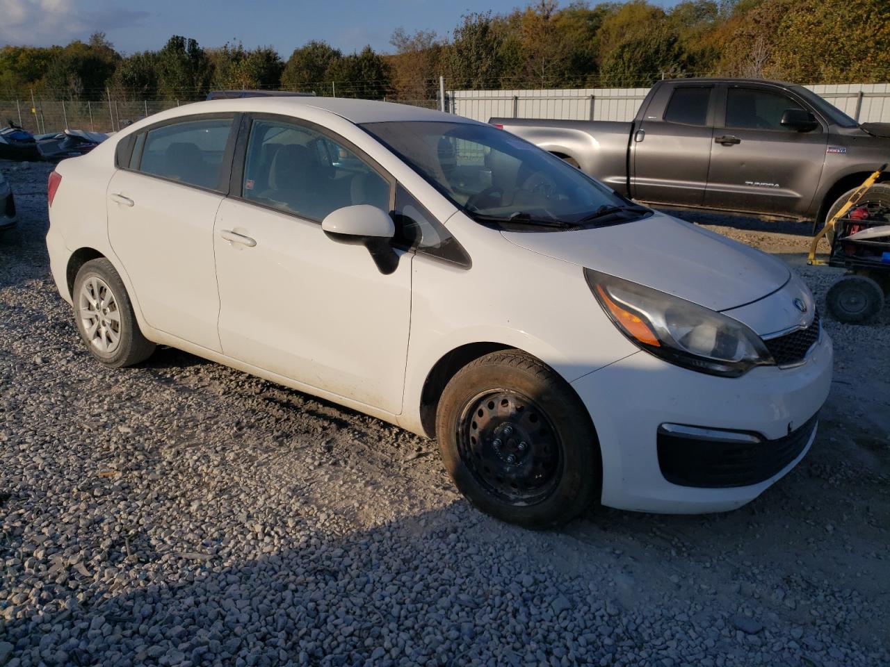 2016 KIA Rio VIN KNADN4A35G6663104 Copart auction photo, front end / rear end damage thumbnail 4