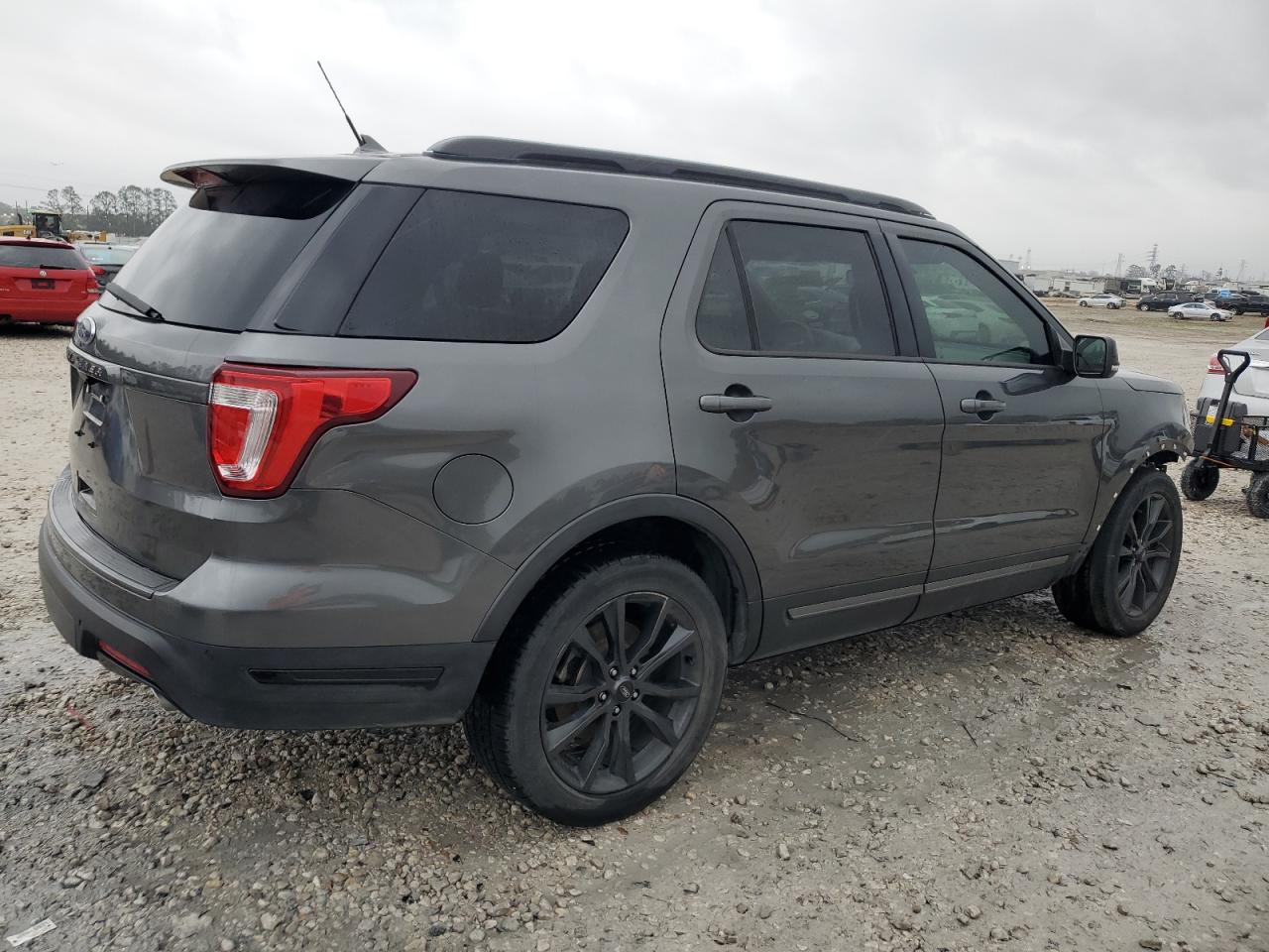 2019 Ford Explorer VIN 1FM5K7D8XKGA46000 Copart auction photo, front end damage thumbnail 3