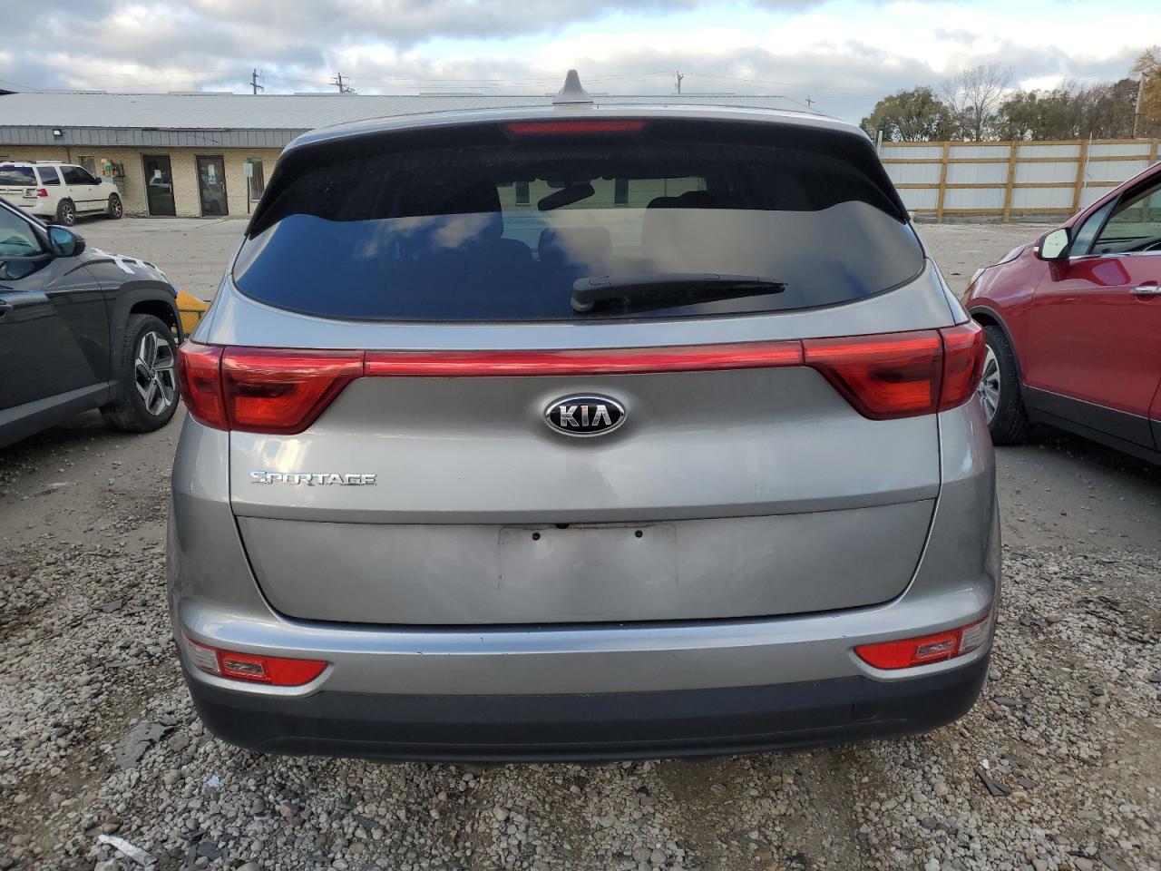 2019 KIA Sportage VIN KNDPMCACXK7591851 Copart auction photo, vandalism / front end damage thumbnail 6