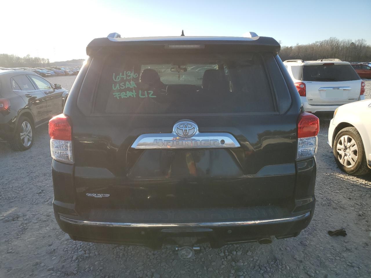 2010 Toyota 4Runner VIN JTEZU5JR1A5000496 Copart auction photo, front end / minor dent/scratches damage thumbnail 6