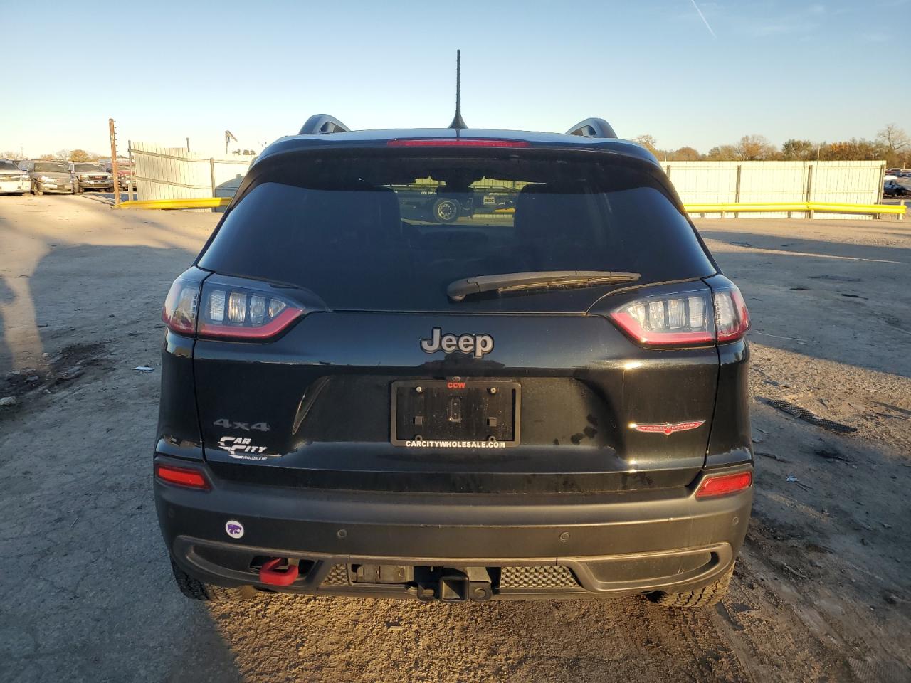 2021 Jeep Cherokee VIN 1C4PJMBX1MD153448 Copart auction photo, front end damage thumbnail 6