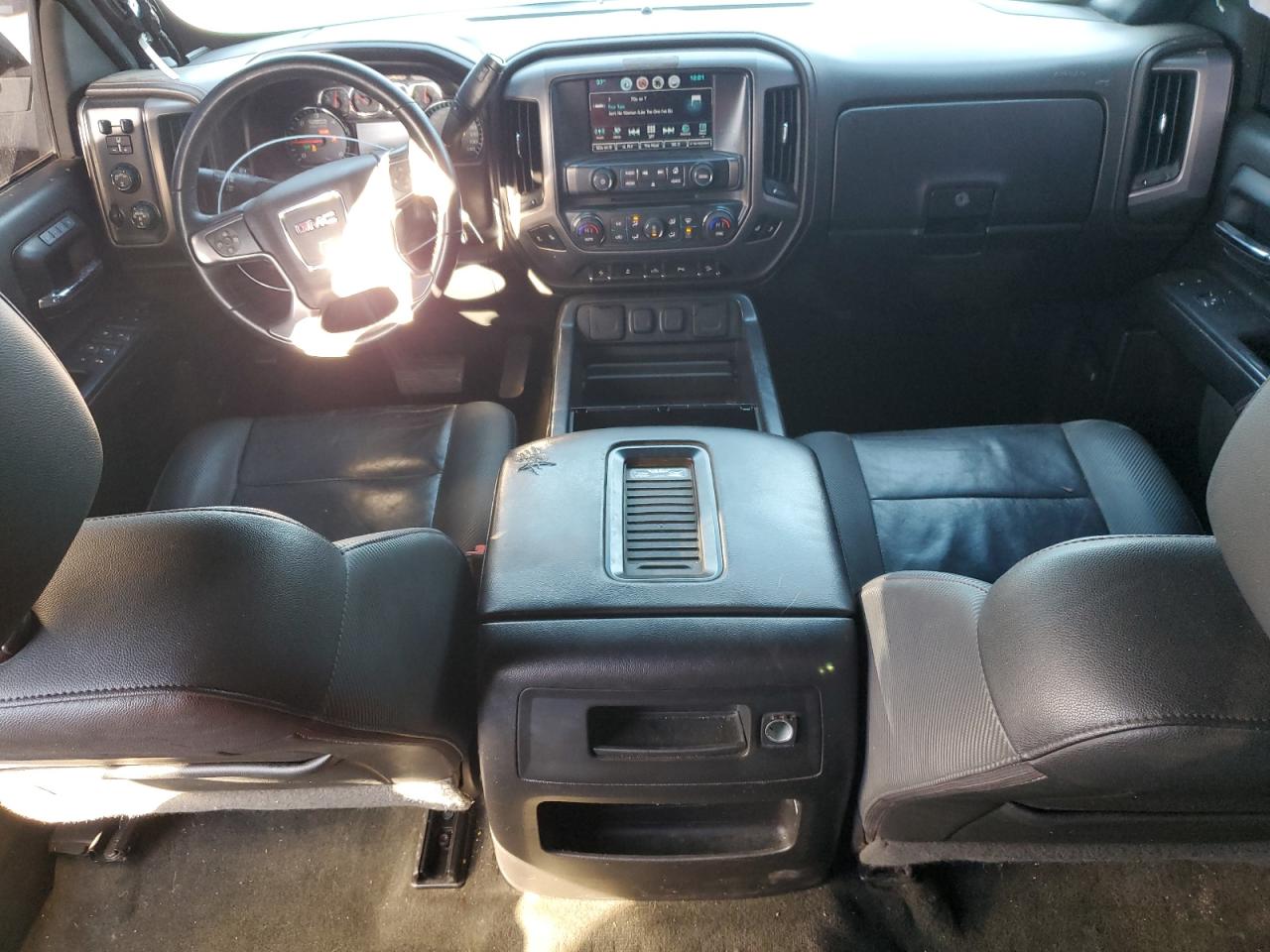 2017 GMC Sierra VIN 3GTU2NEC7HG218567 Copart auction photo, undercarriage damage thumbnail 8