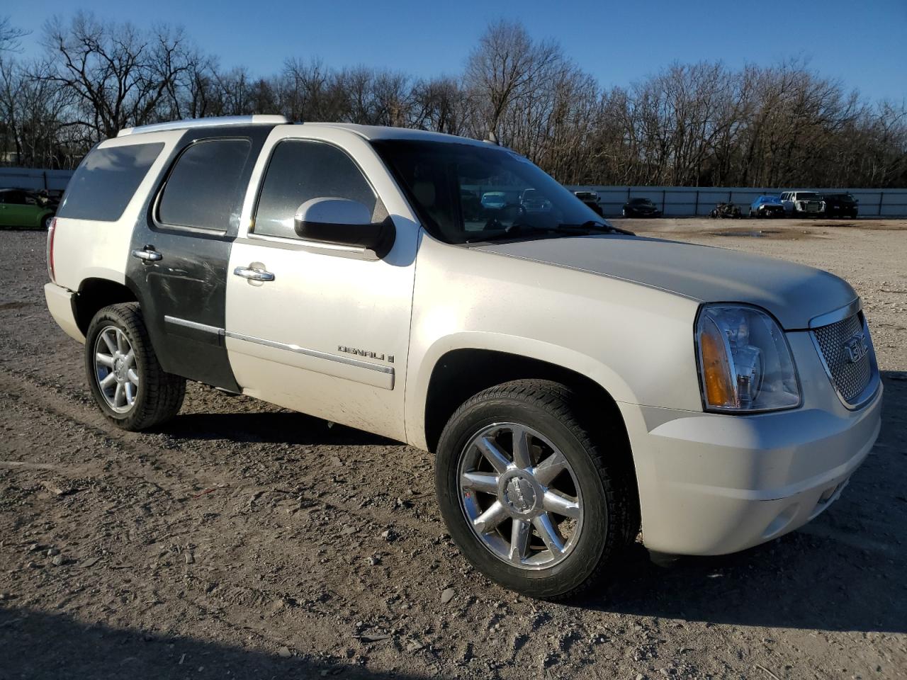 2009 GMC Yukon VIN 1GKFK03219R199638 Copart auction photo, rear end / side damage thumbnail 4