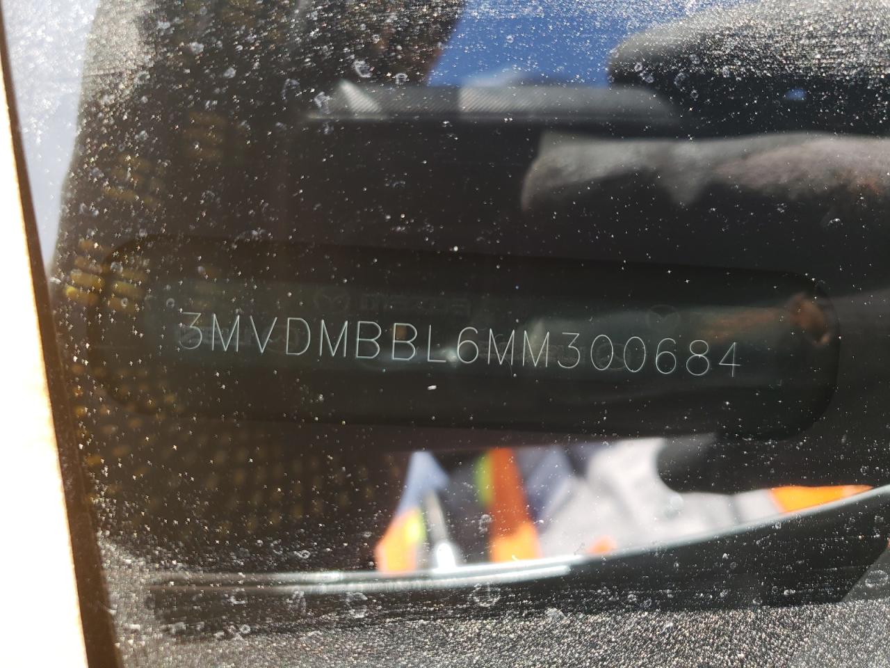 2021 Mazda CX-30 VIN 3MVDMBBL6MM300684 Copart auction photo, side damage thumbnail 15